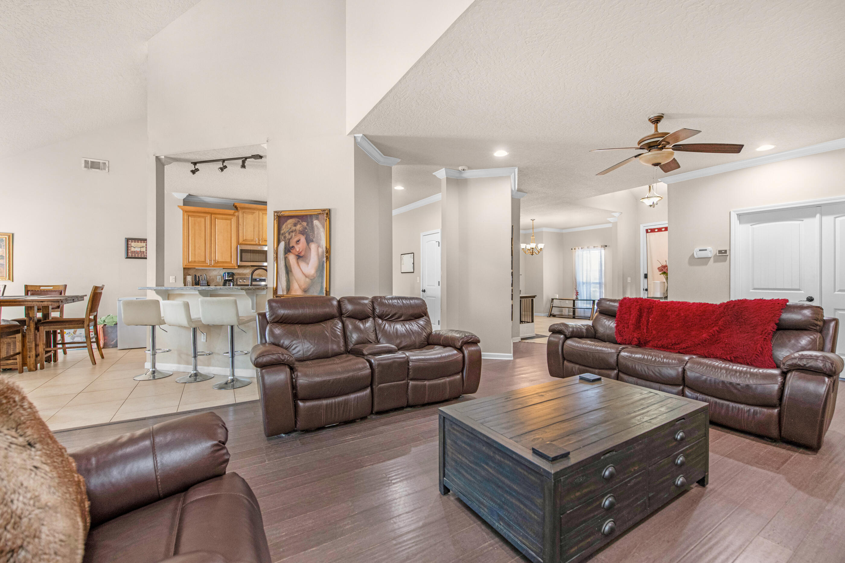 KAITLYNS PRESERVE - Residential