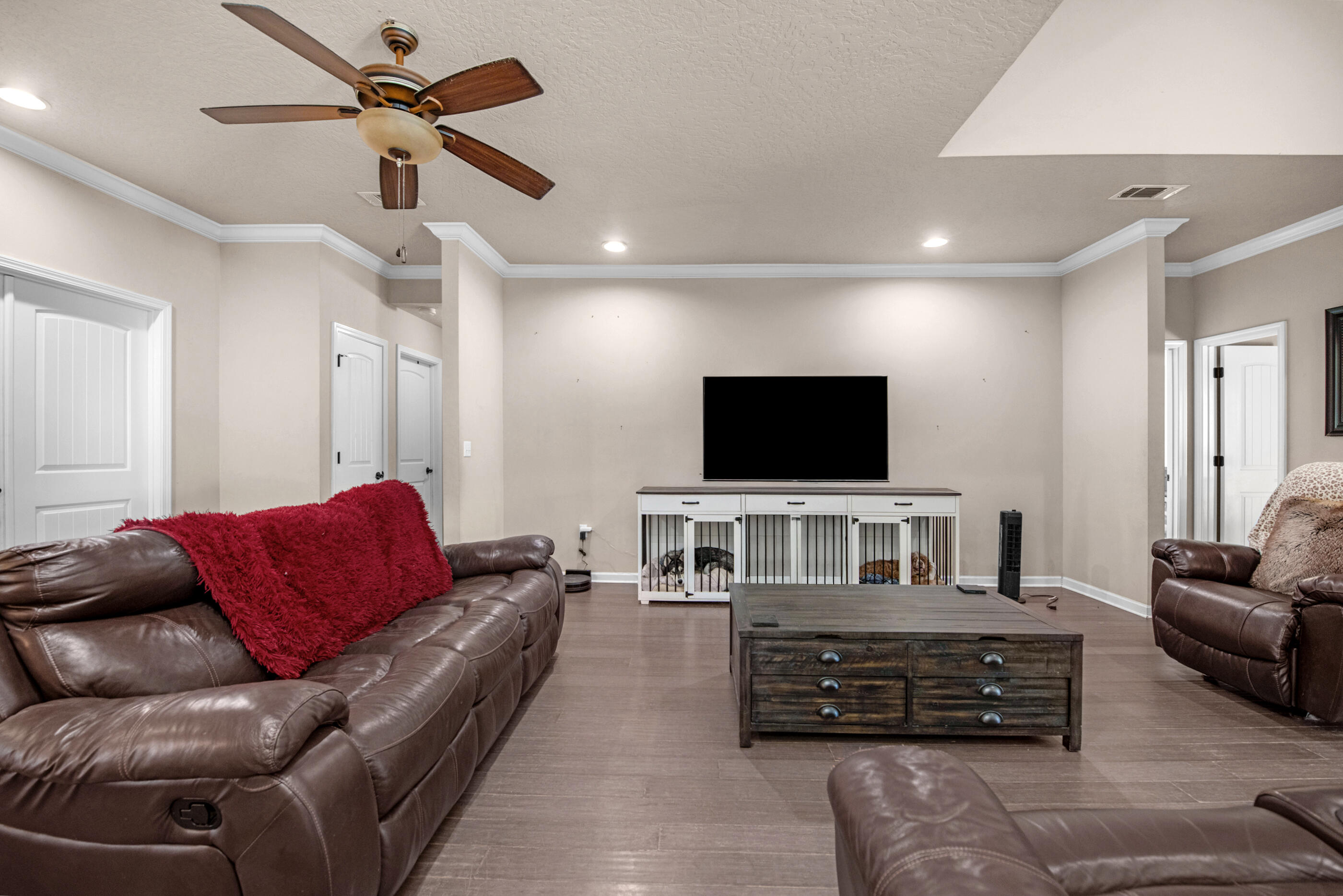 KAITLYNS PRESERVE - Residential