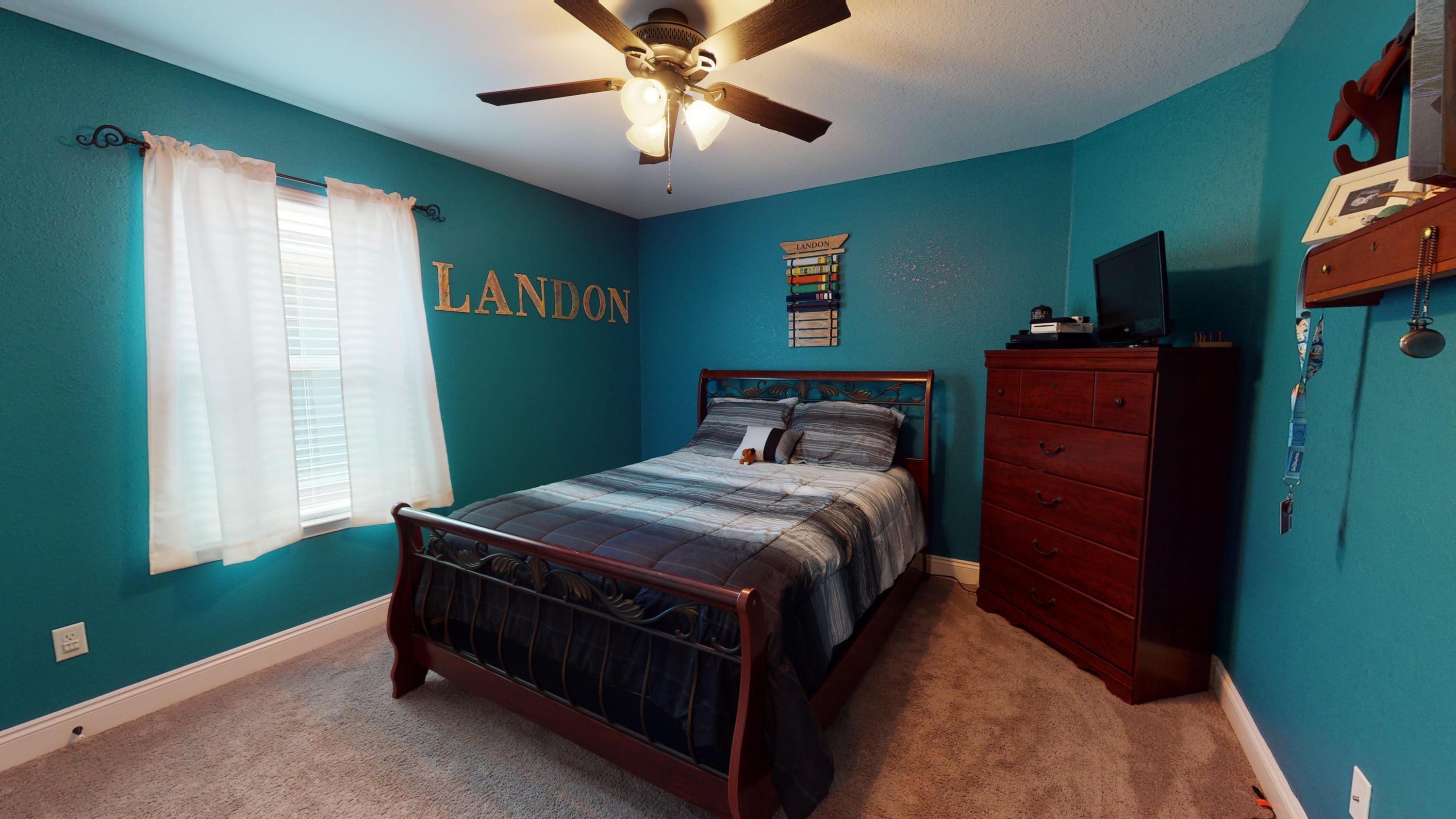 NAVARRE S/D 2ND ADDN - Residential