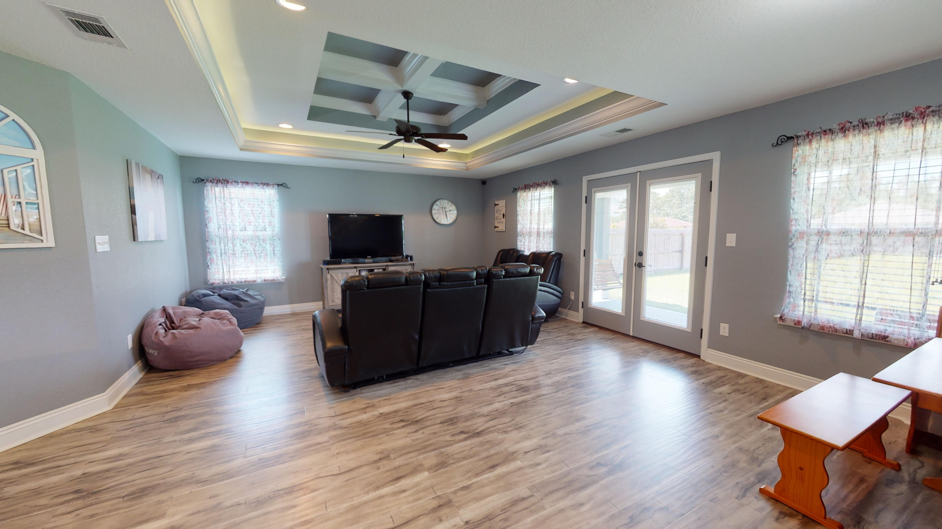 NAVARRE S/D 2ND ADDN - Residential