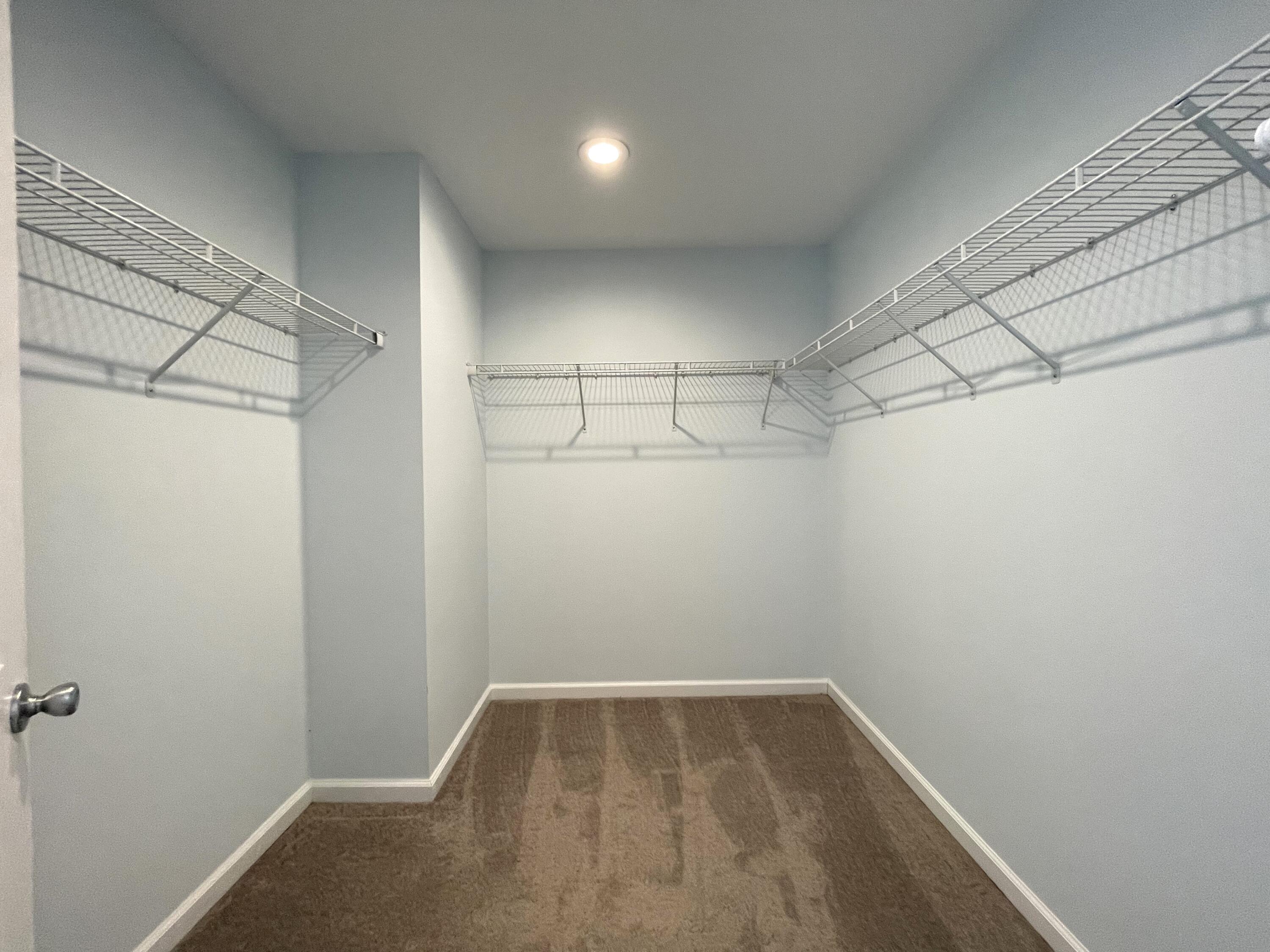 SHILOH PALCE - Residential Lease