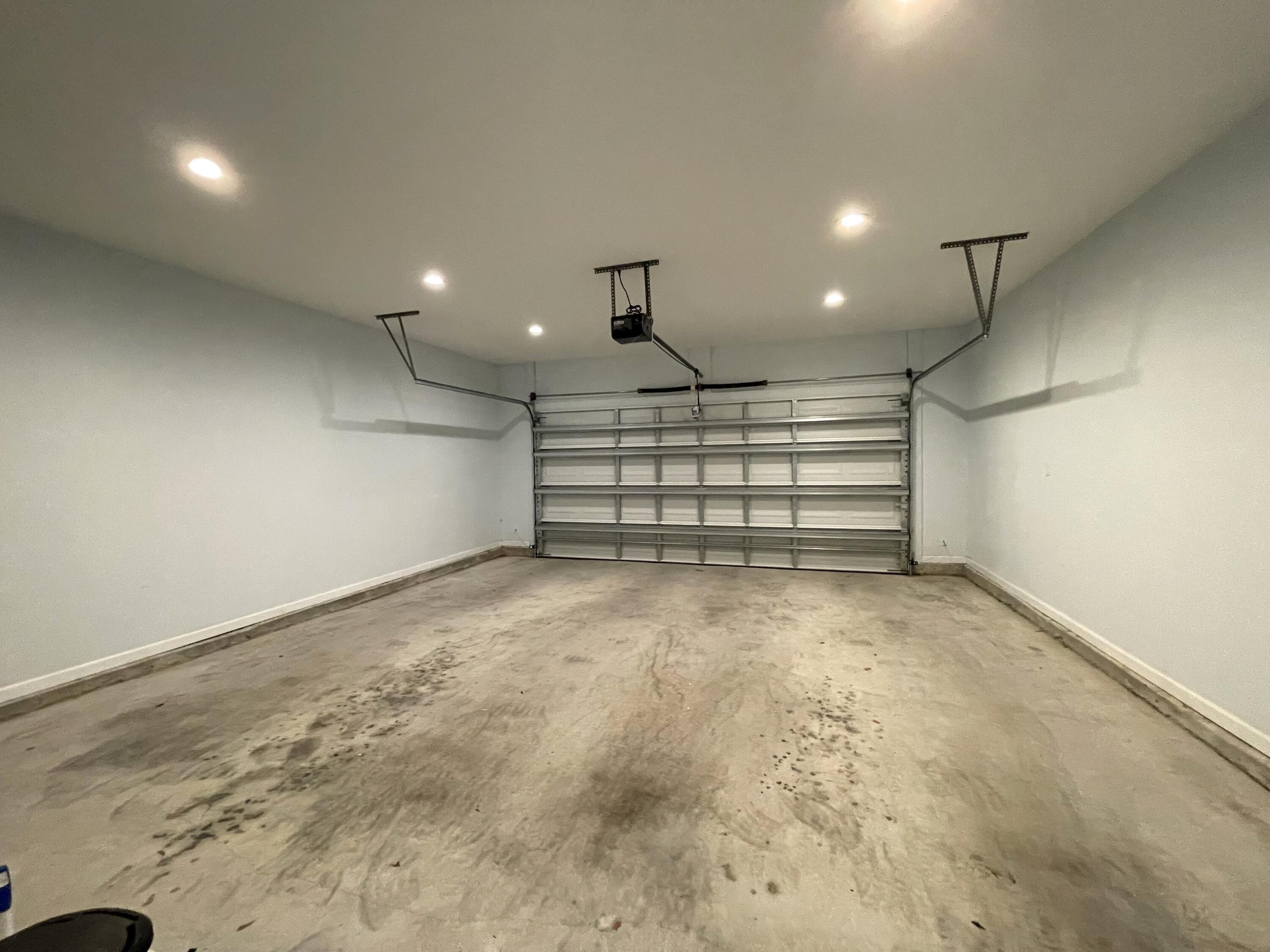 SHILOH PALCE - Residential Lease