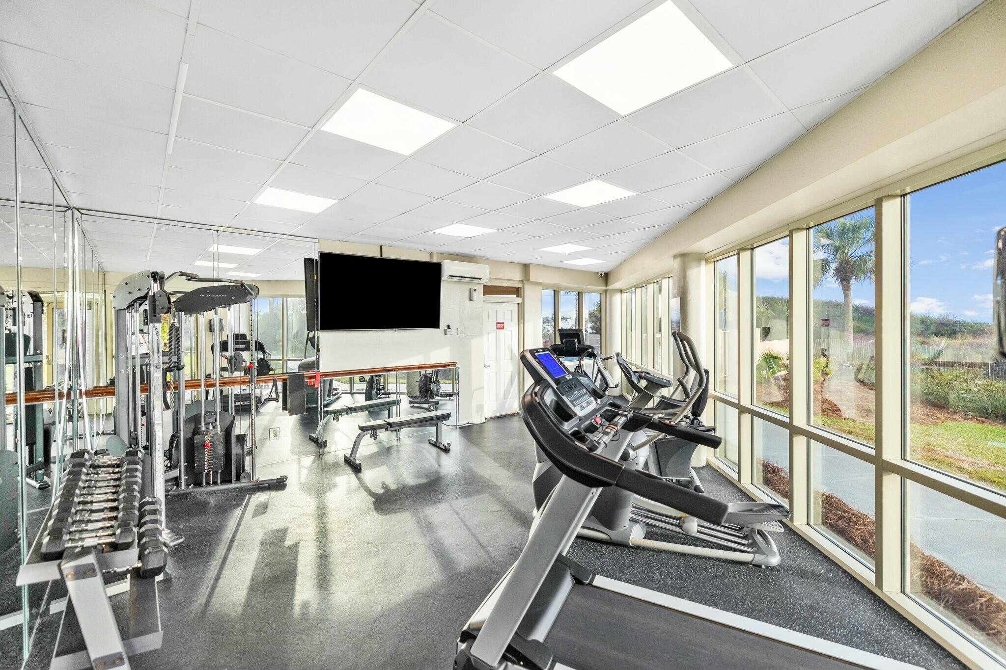 Grand Villas at Tops'l Beach Club - Residential