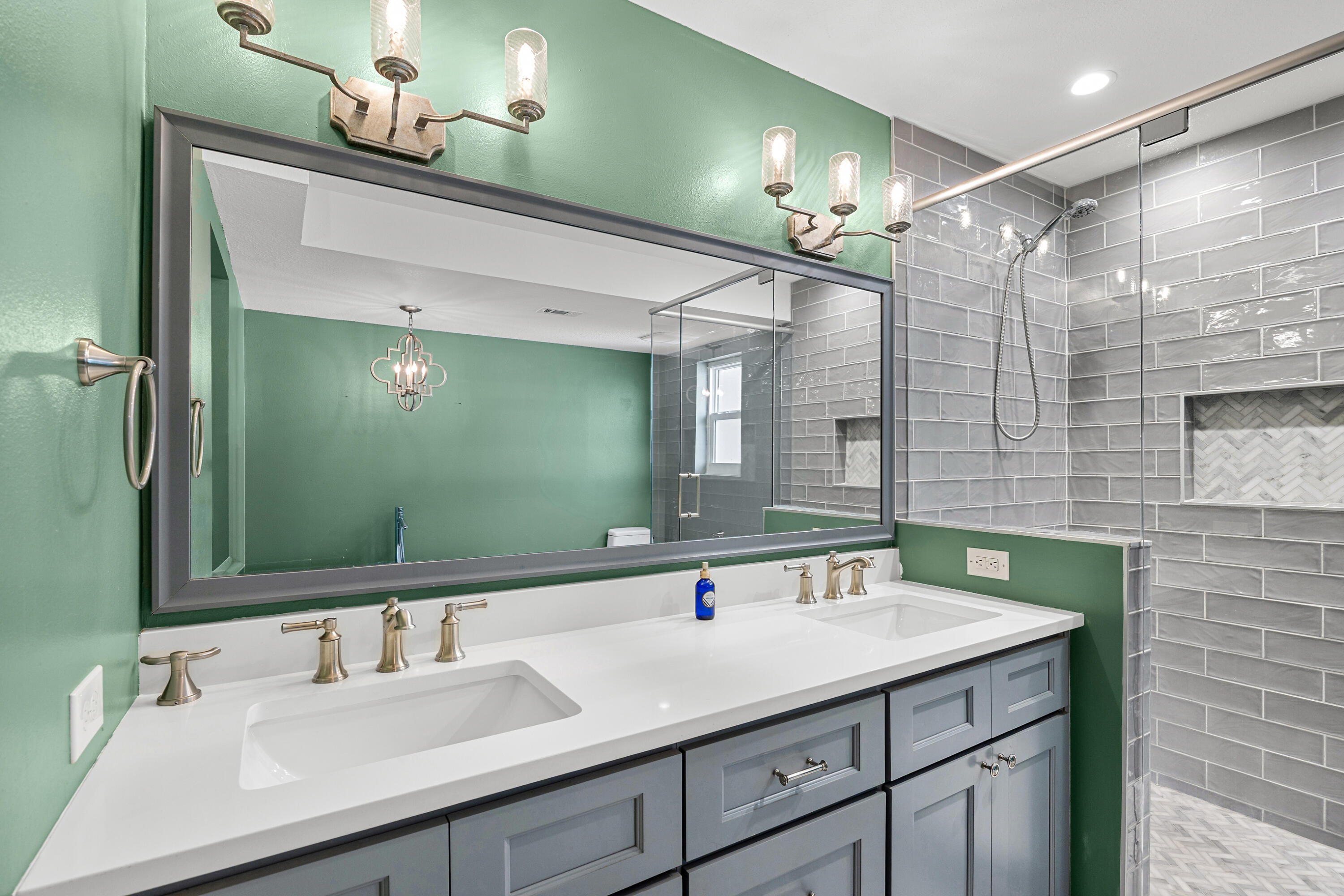 KENWOOD S/D - Residential