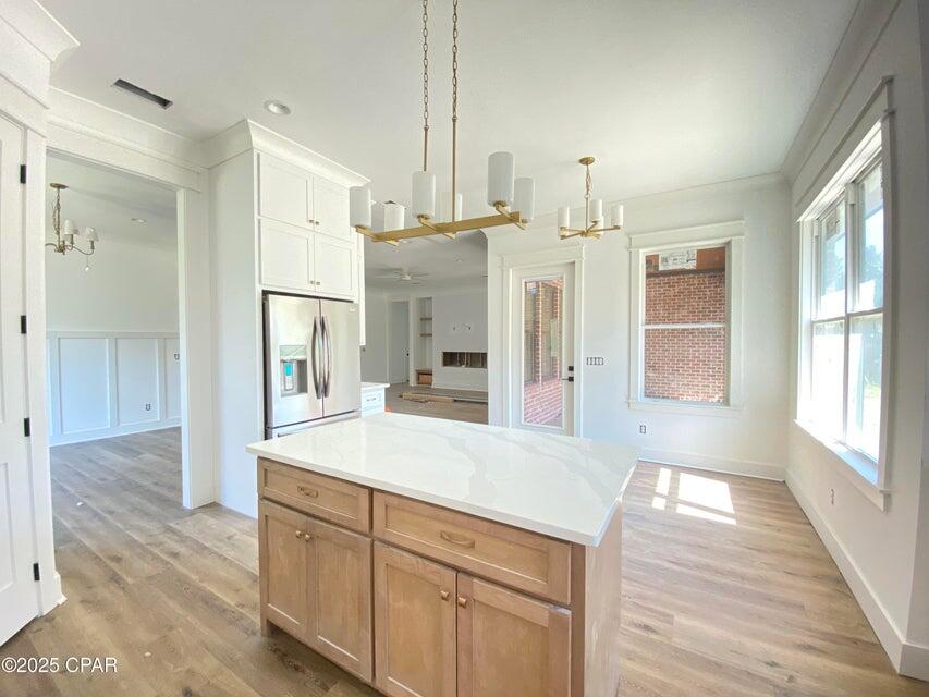 COLLEGE OAKS - Residential