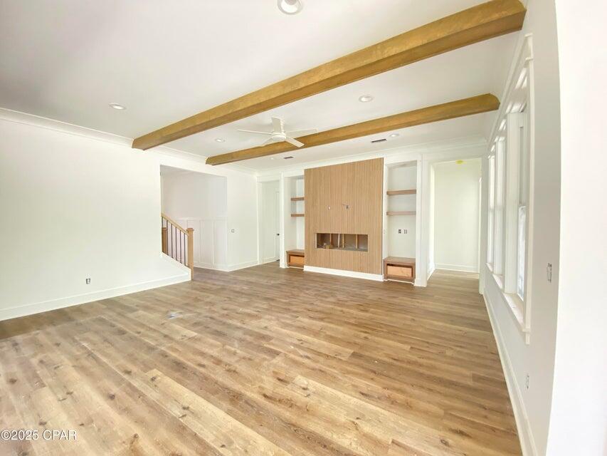 COLLEGE OAKS - Residential