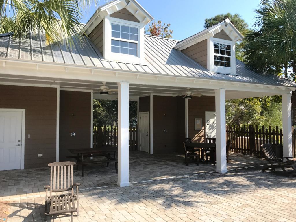 HIDDEN GROVE - Residential