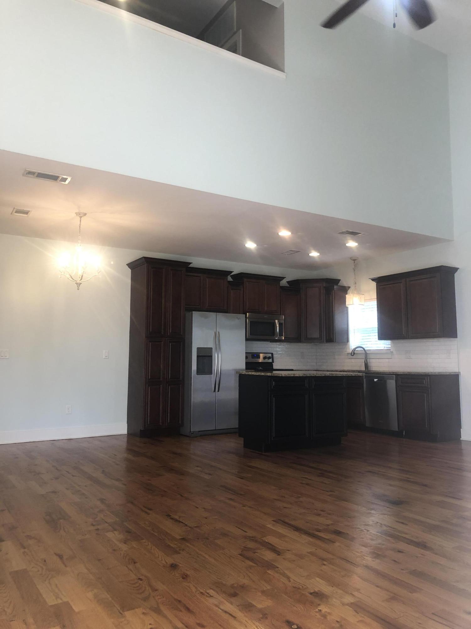 HIDDEN GROVE - Residential