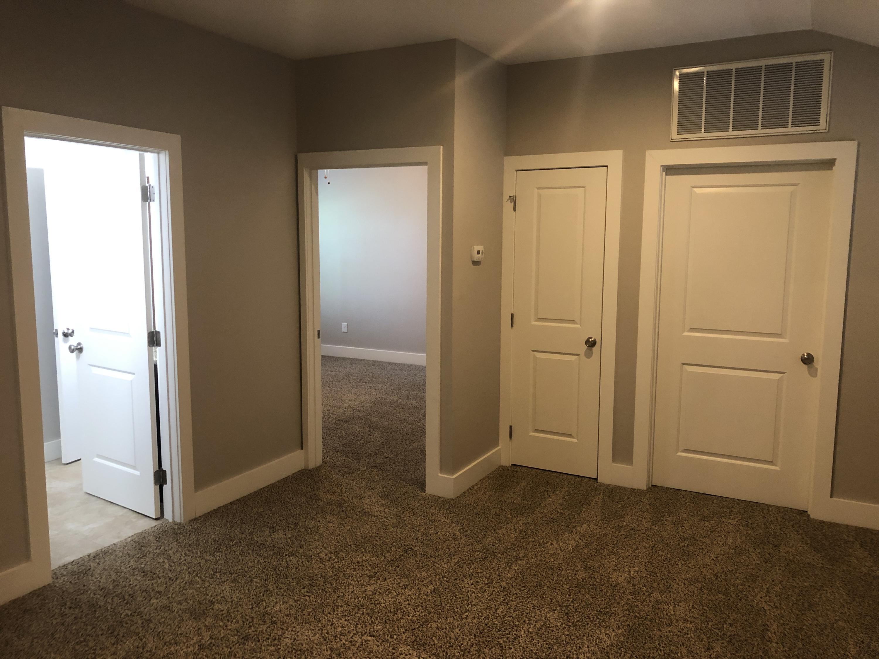 HIDDEN GROVE - Residential