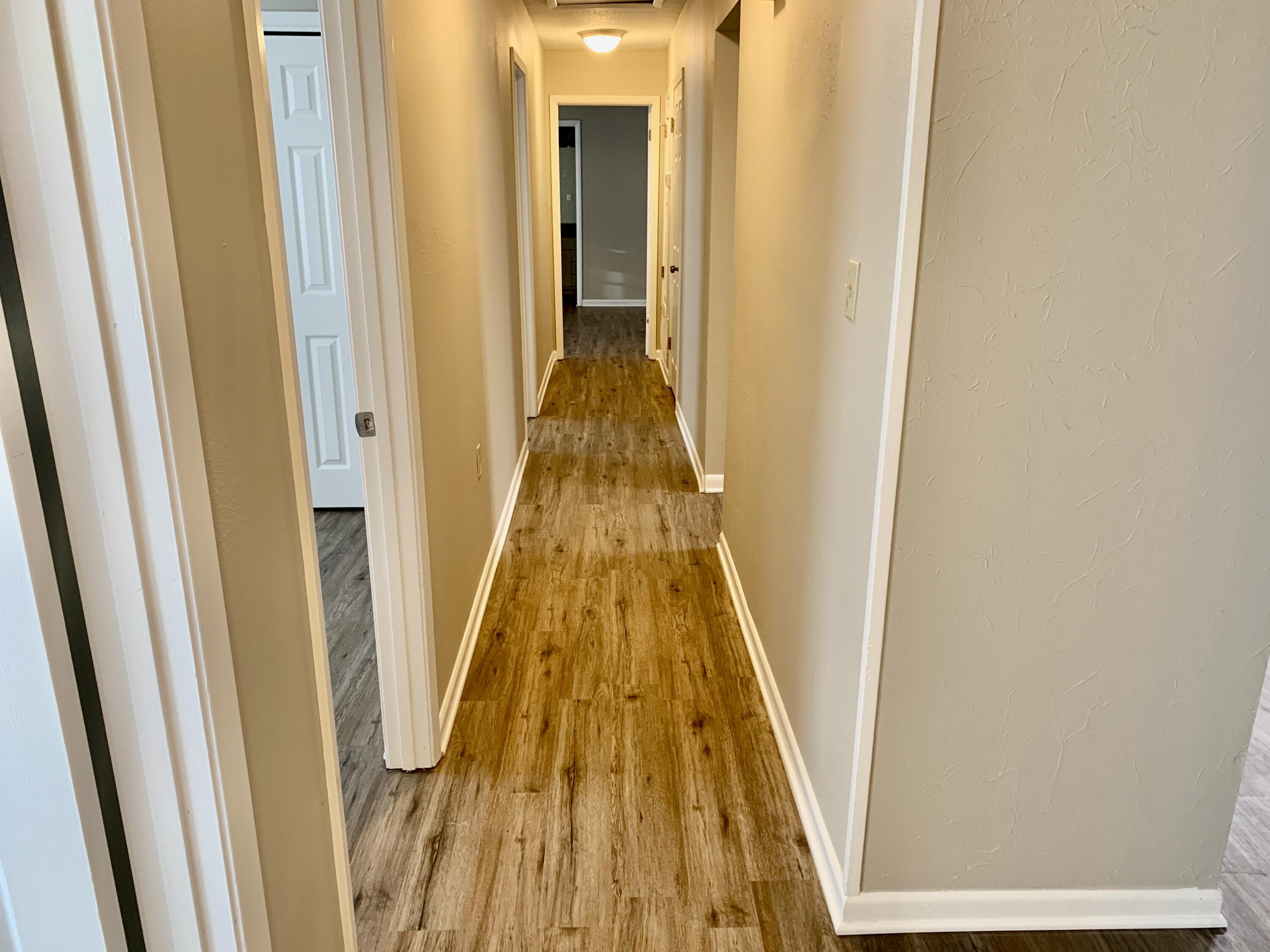 LAKE LORRAINE ESTATES - Residential