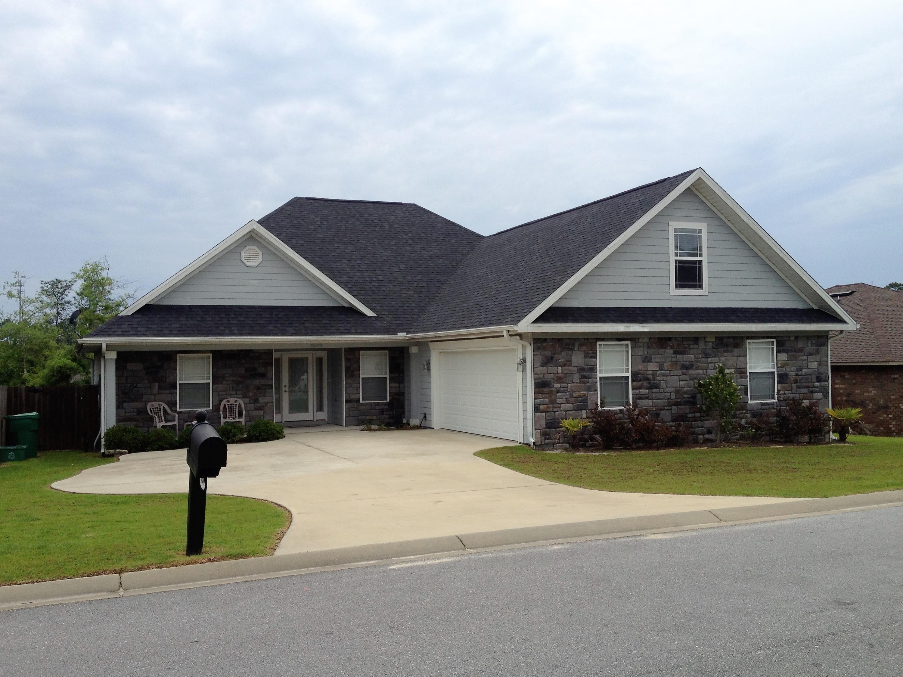 DUGGAN POND ESTATES - Residential Lease