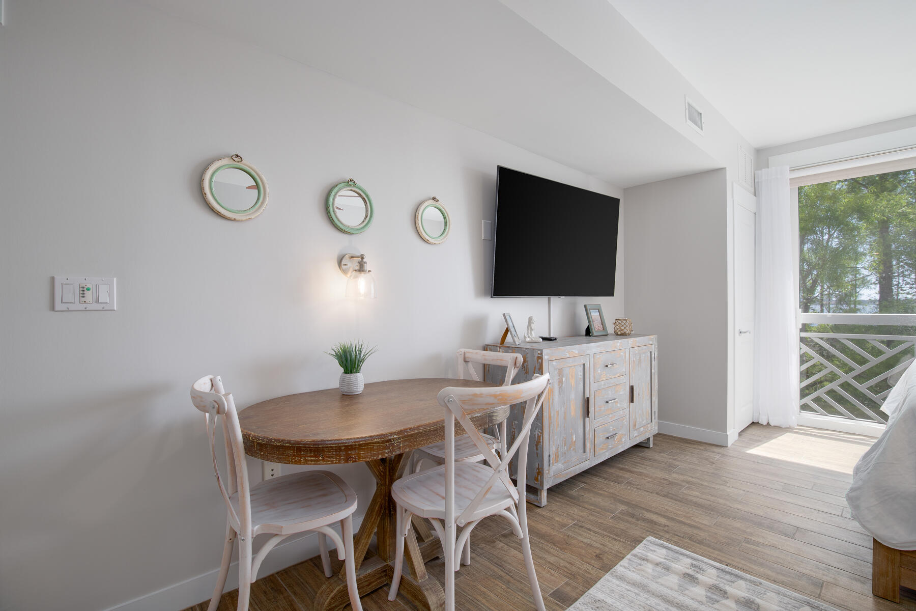 BAHIA CONDO - Residential
