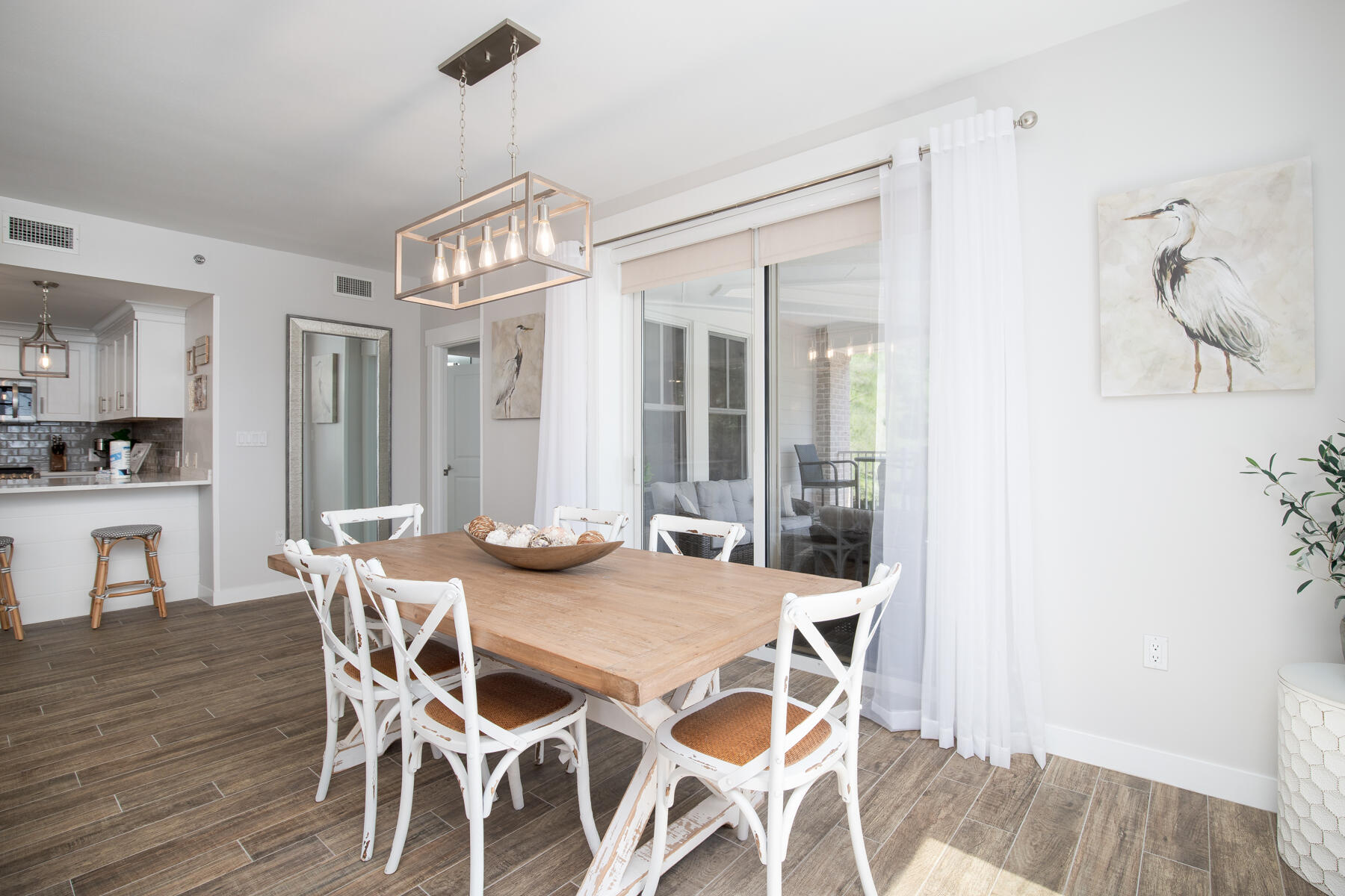 BAHIA CONDO - Residential