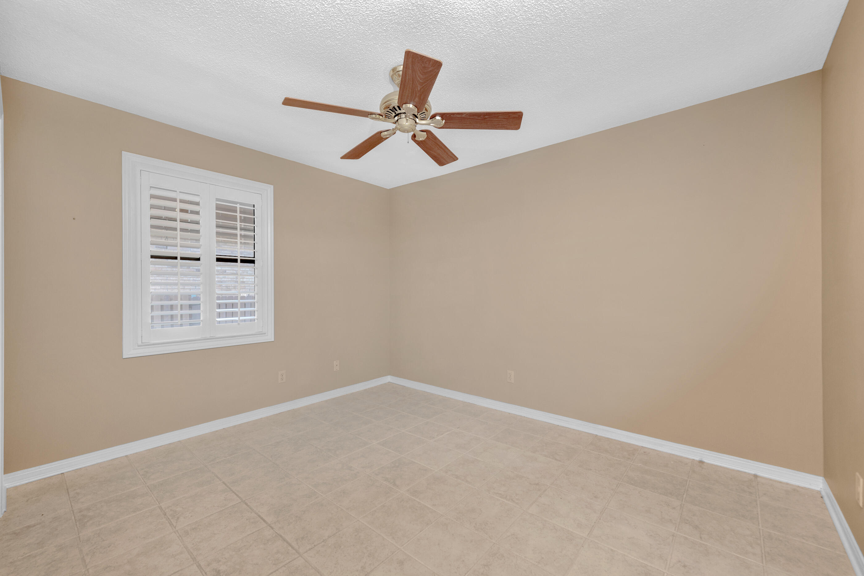 SHALIMAR POINTE PH 1 - Residential