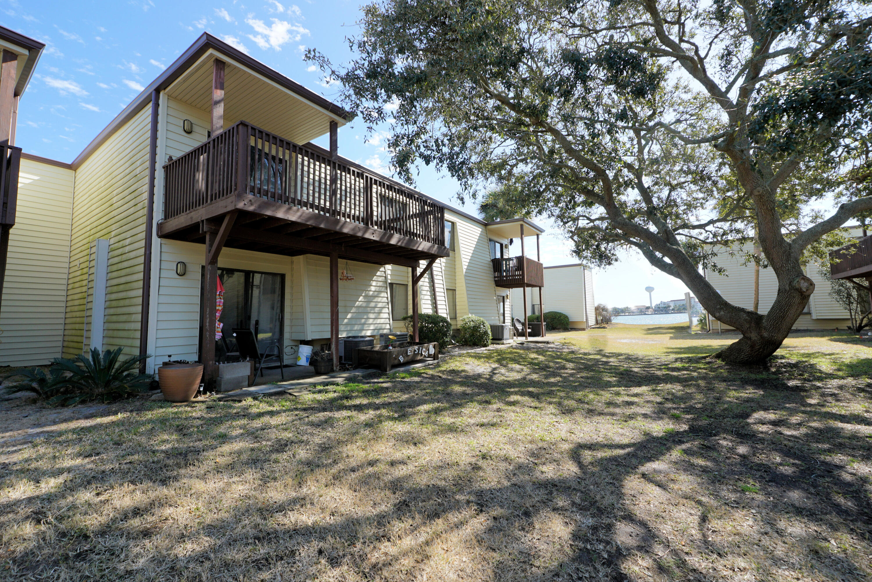 FOUNTAINHEAD CONDO - Residential