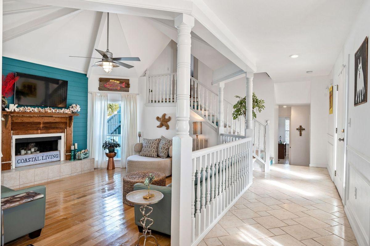 SANTA ROSA ISLAND - Residential