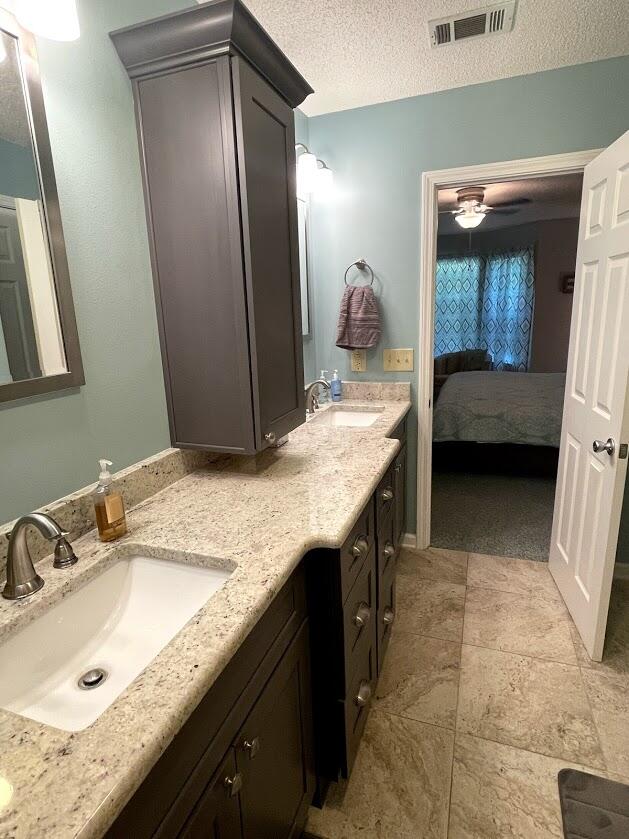 FAIRWAY LAKES PH 1 - Residential