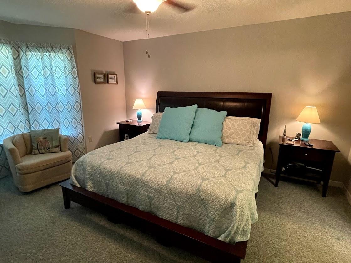 FAIRWAY LAKES PH 1 - Residential