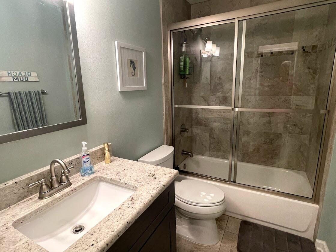FAIRWAY LAKES PH 1 - Residential