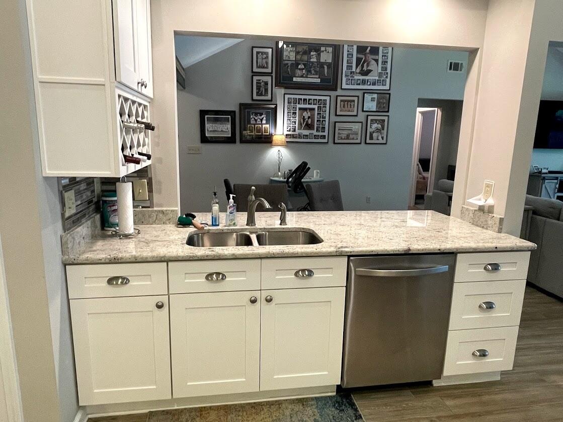 FAIRWAY LAKES PH 1 - Residential