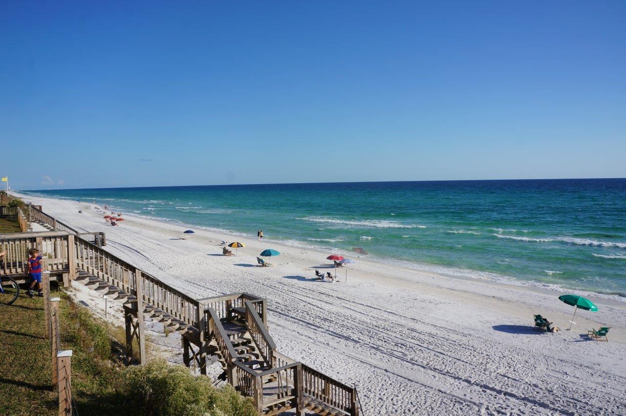 GRANDE BEACH PH 2 - Residential