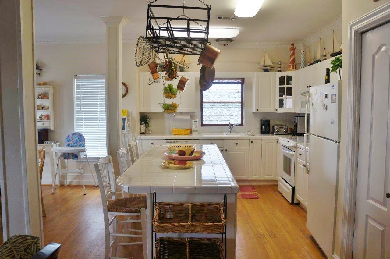 GRANDE BEACH PH 2 - Residential