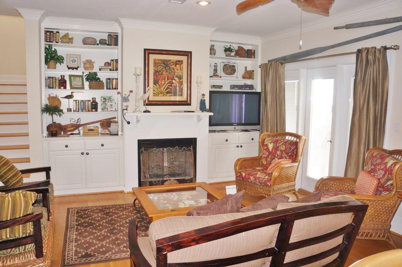 GRANDE BEACH PH 2 - Residential