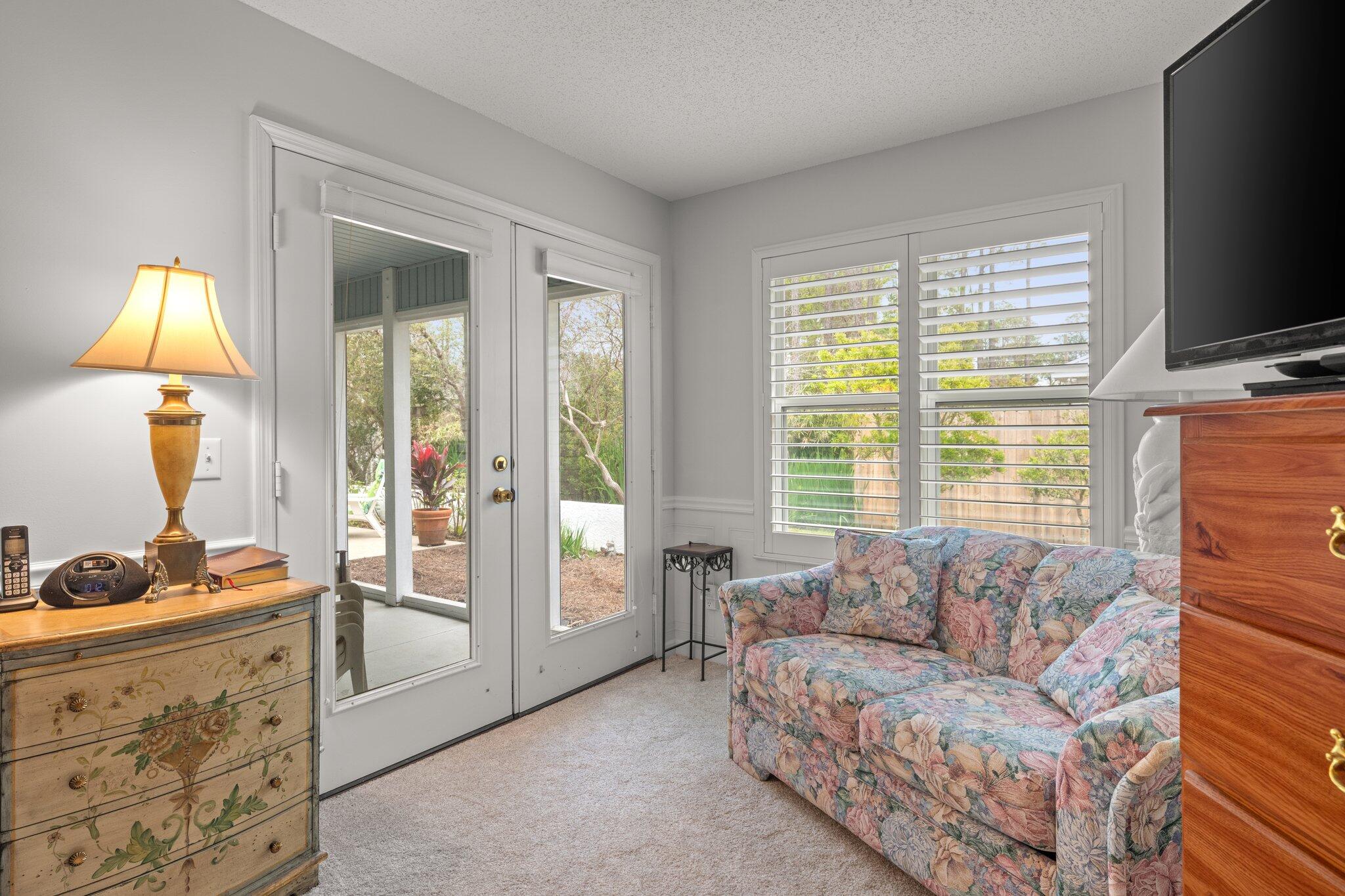 Jamaican Lakes - Residential