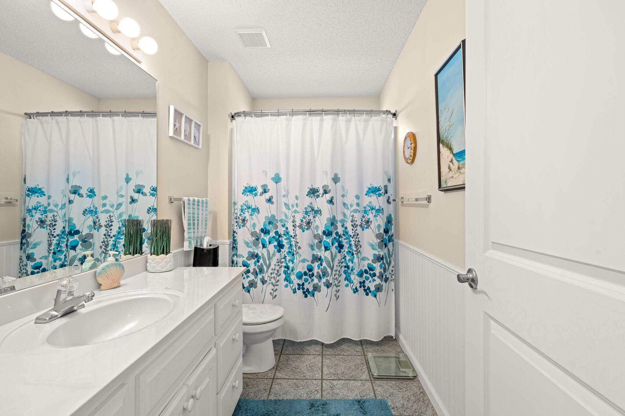 Jamaican Lakes - Residential