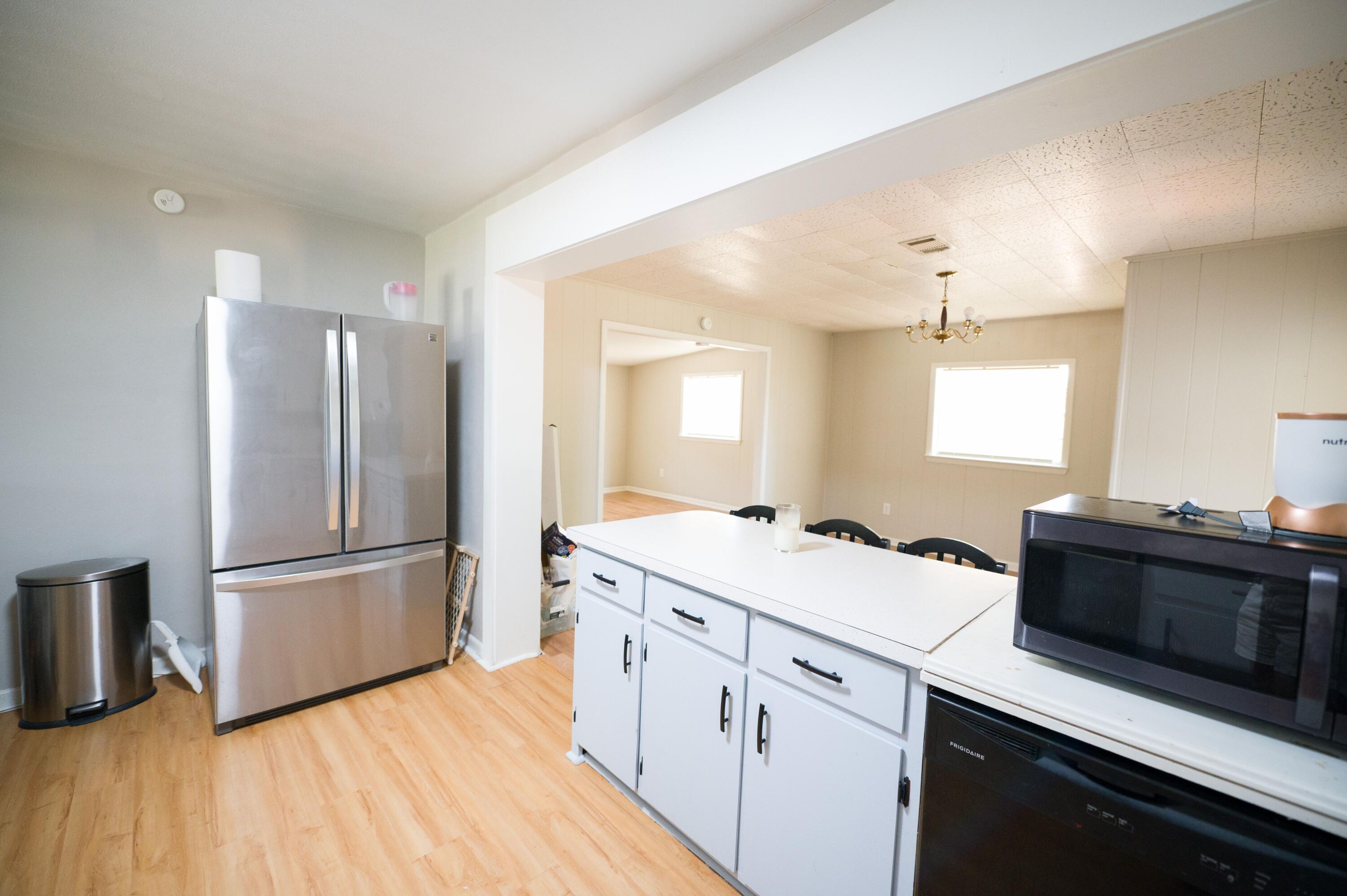 MEIGS S/D - Residential