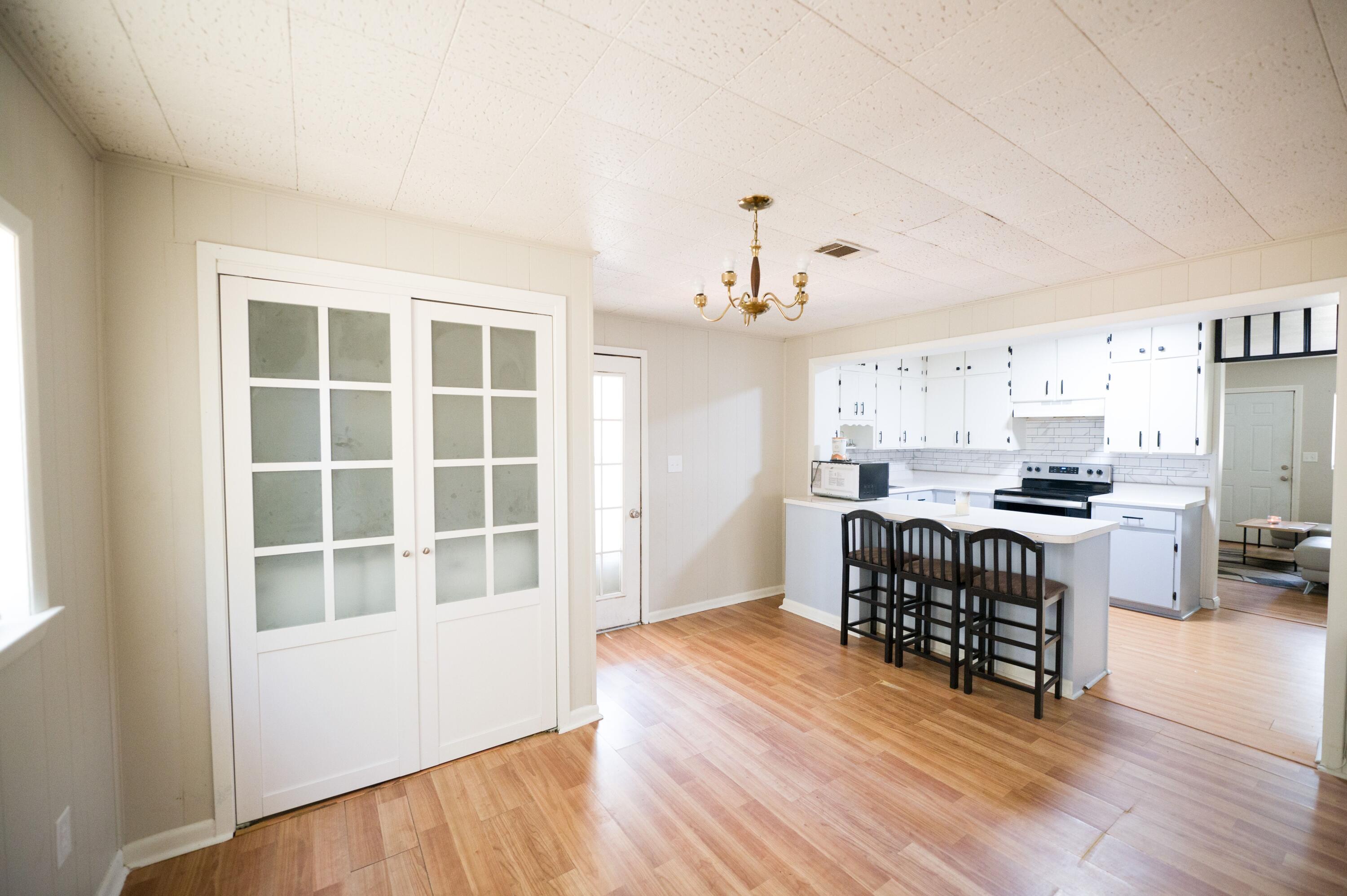 MEIGS S/D - Residential