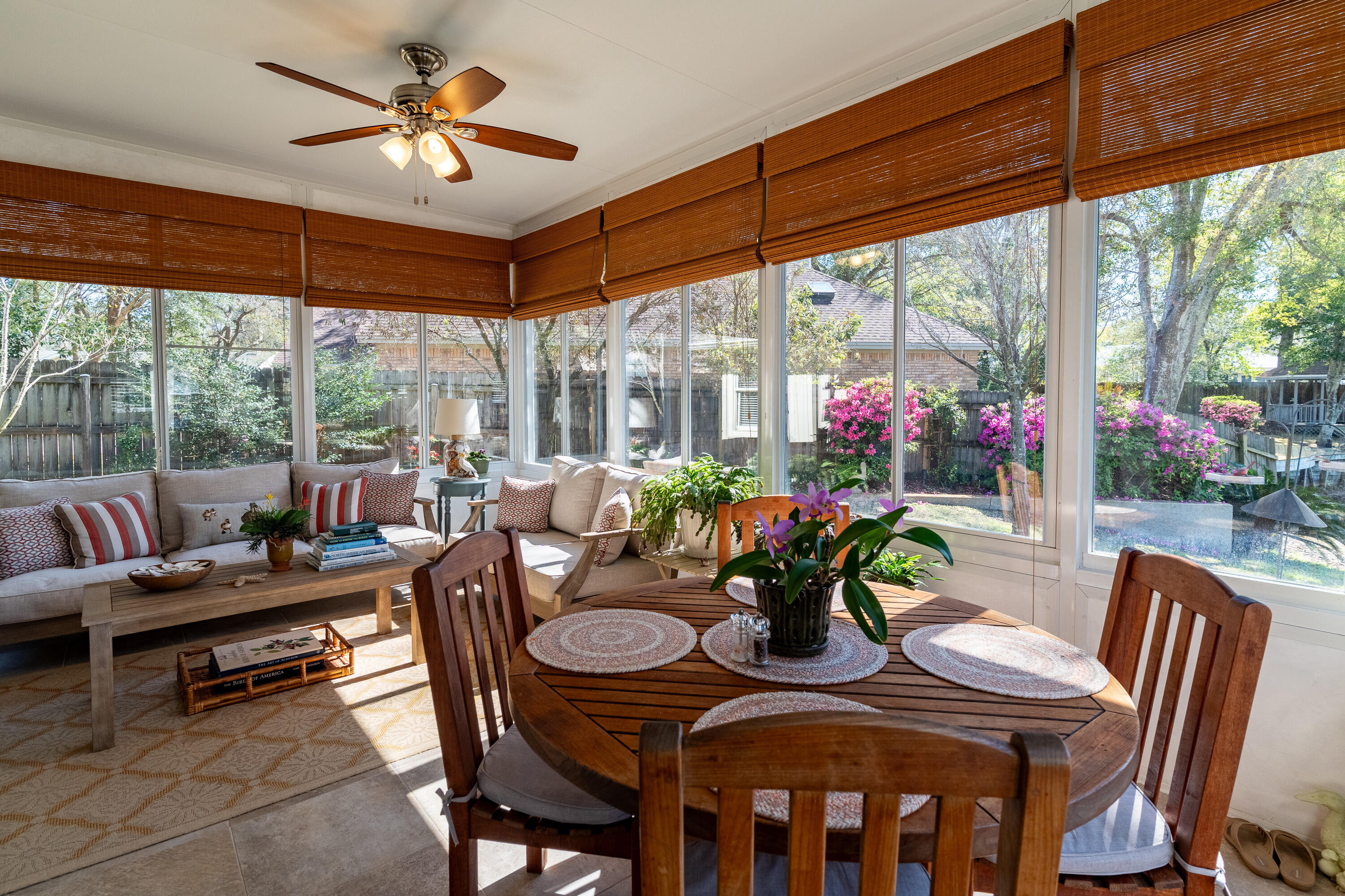 MARY ESTHER MANOR - Residential