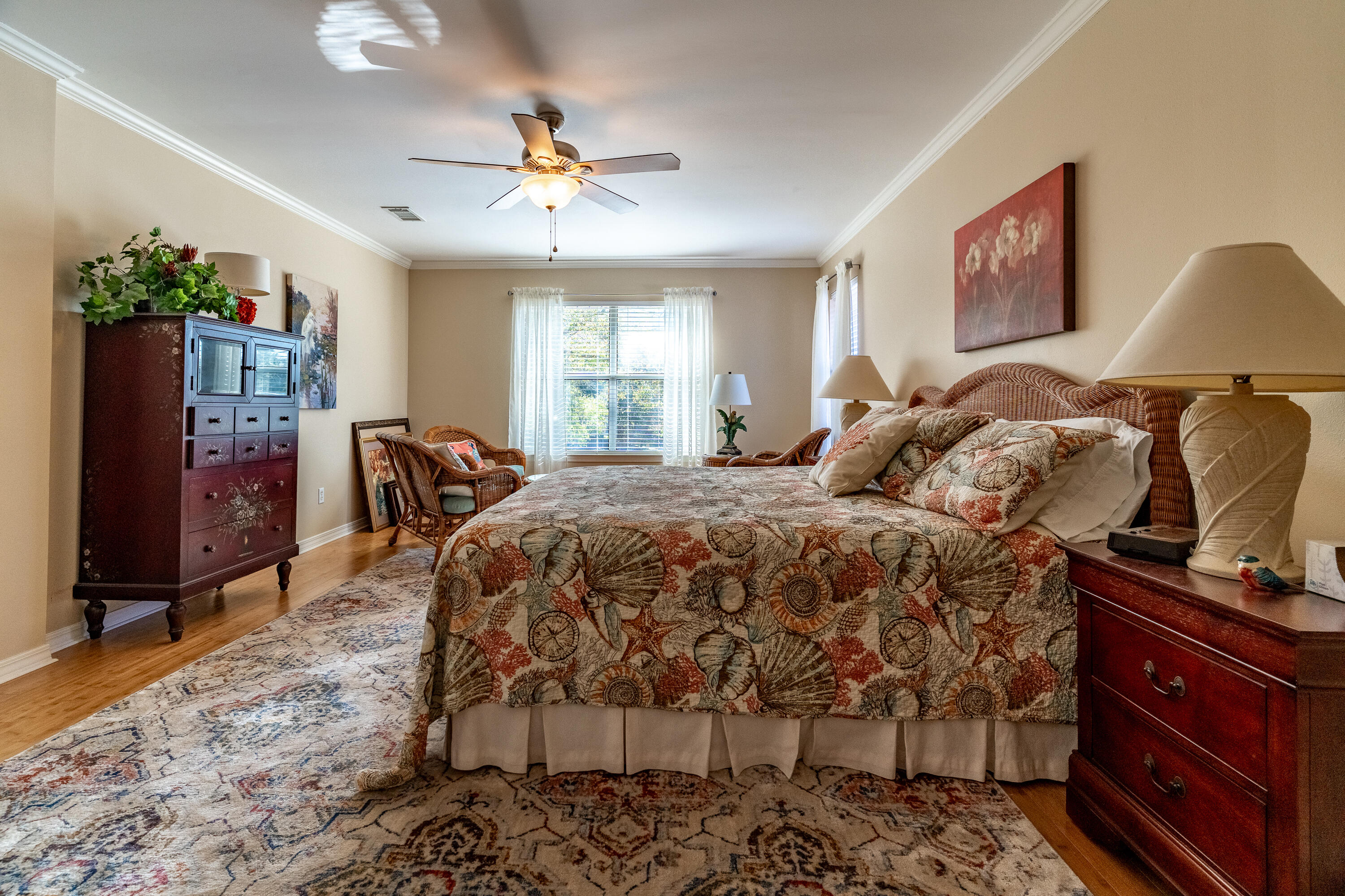 MARY ESTHER MANOR - Residential