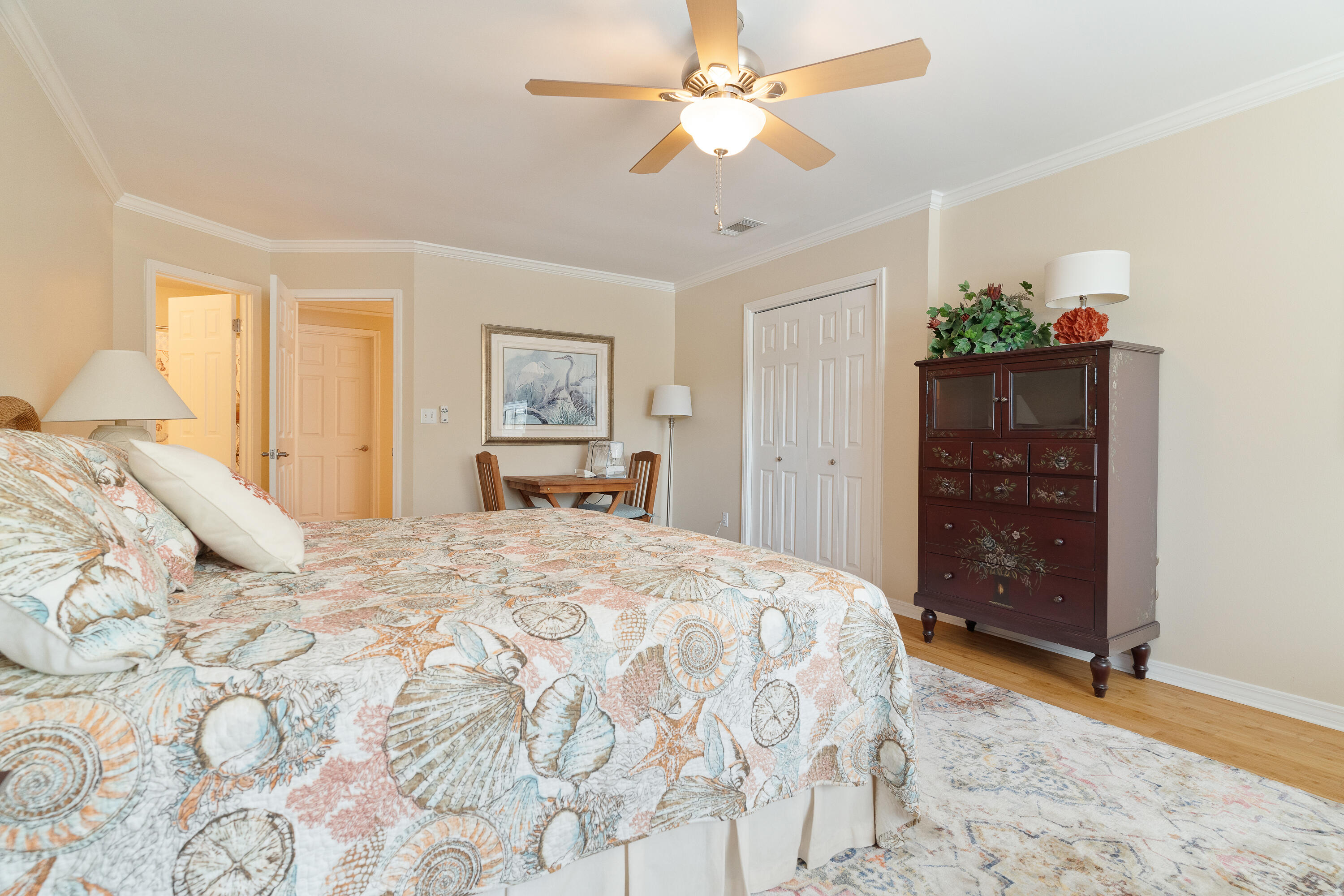 MARY ESTHER MANOR - Residential