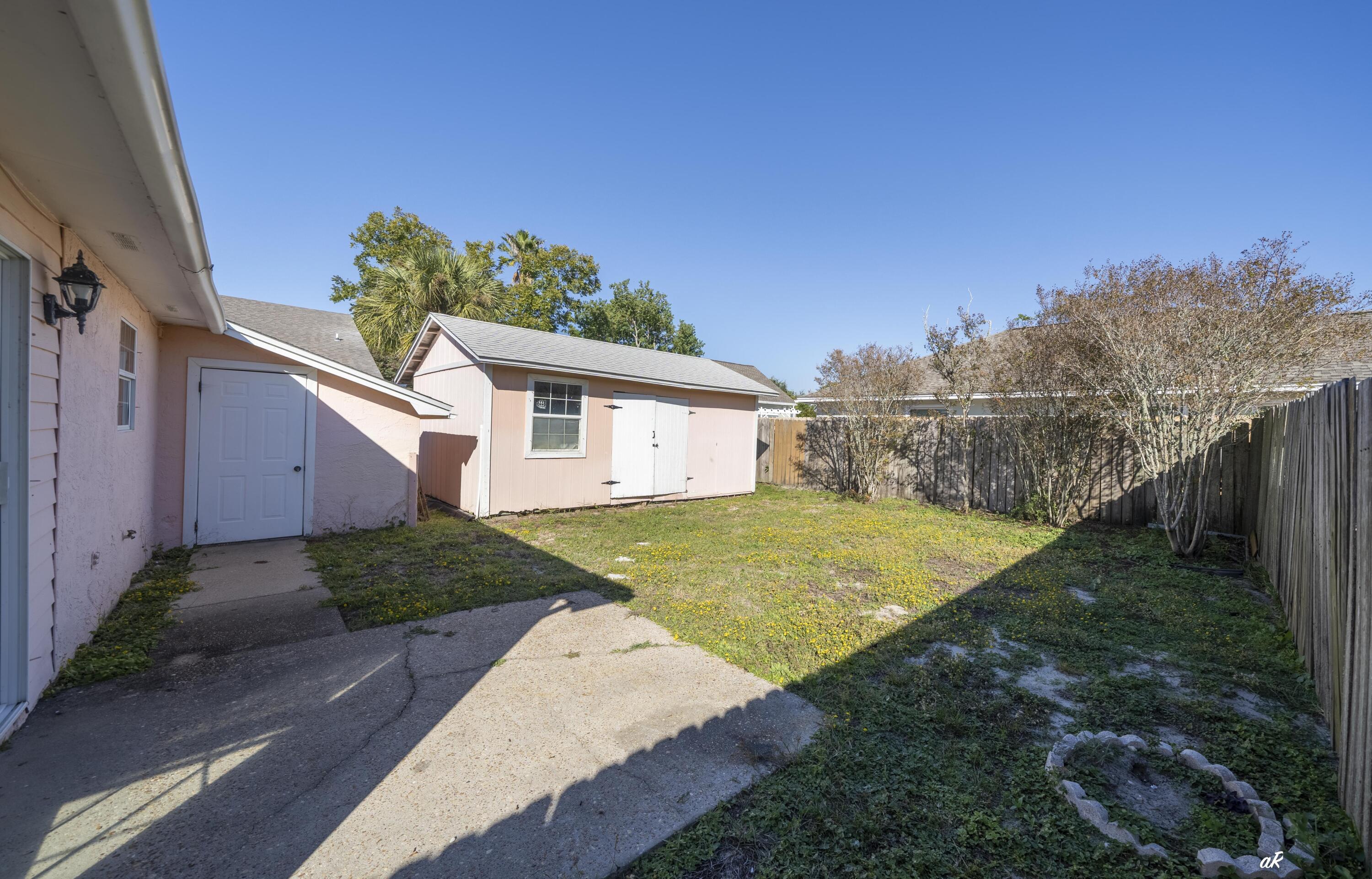 OPEN SANDS - Residential