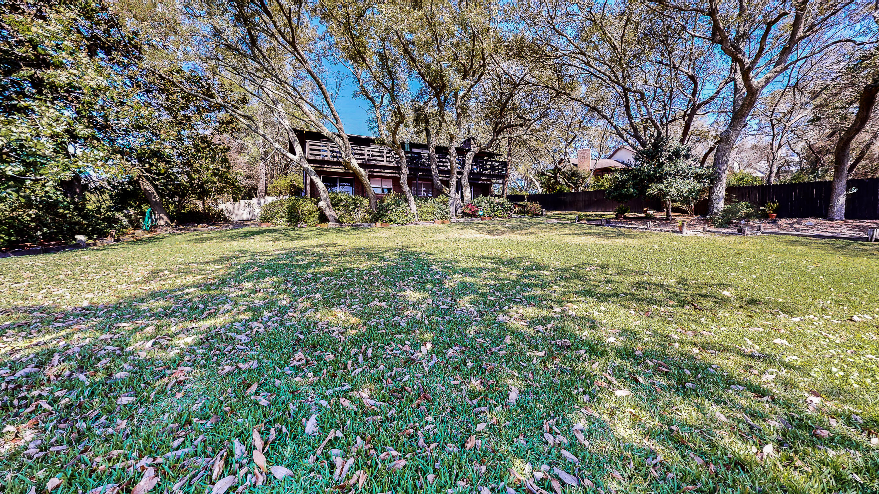 EDGEWATER VILLAGE NORTH - Residential