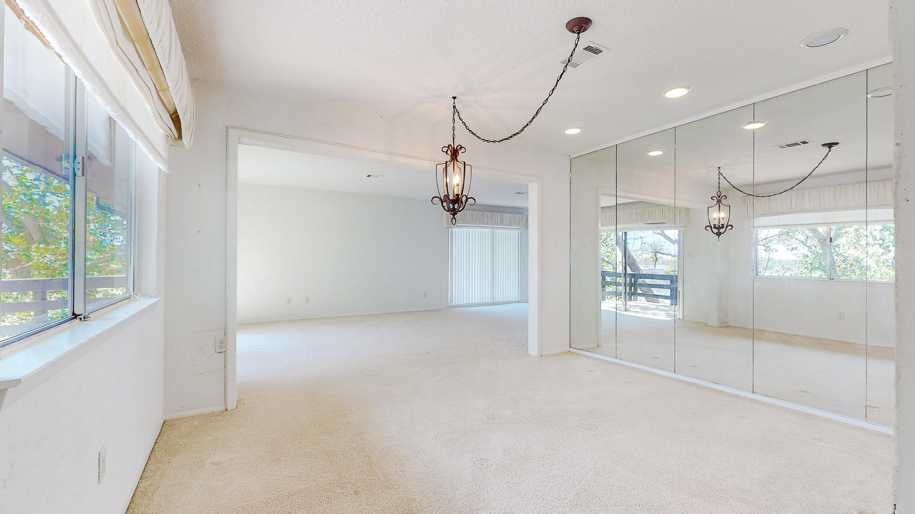 EDGEWATER VILLAGE NORTH - Residential