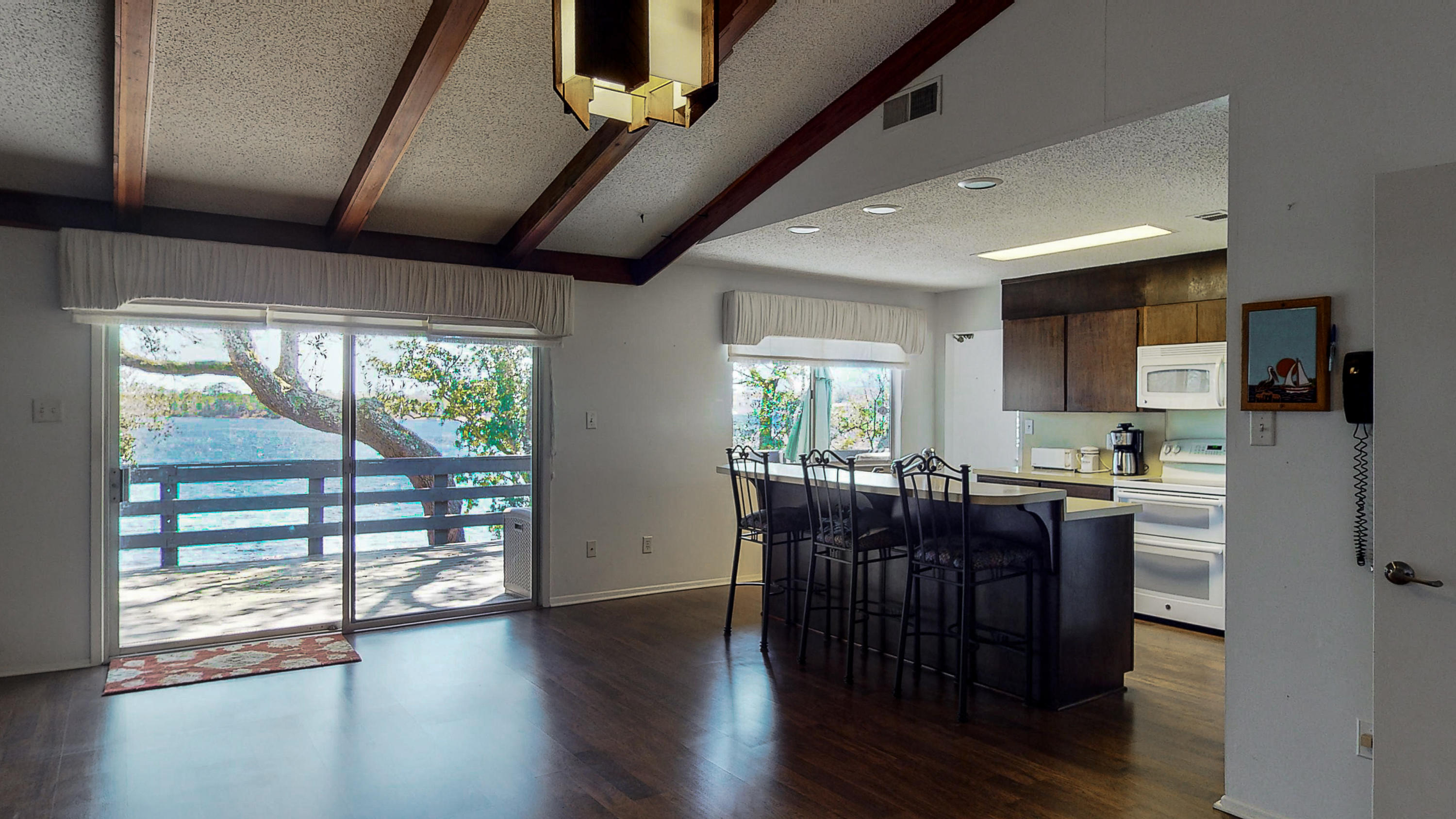 EDGEWATER VILLAGE NORTH - Residential