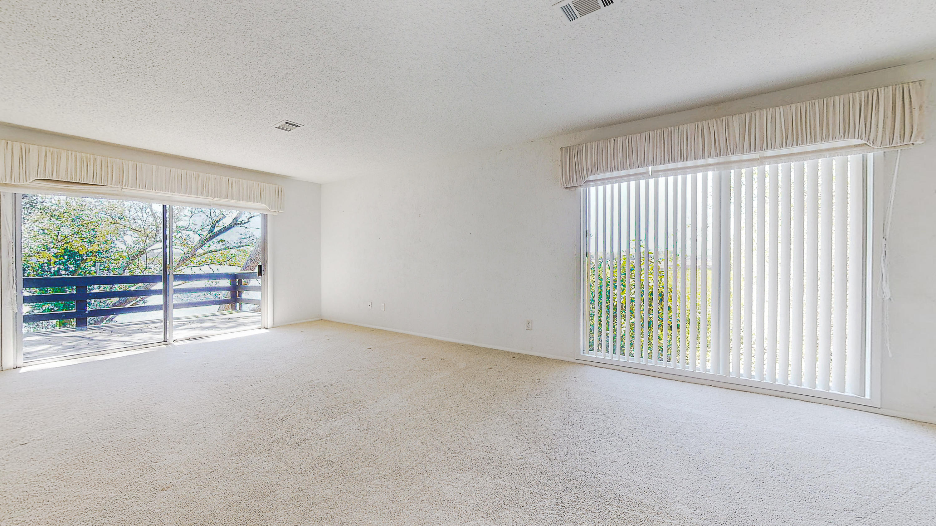 EDGEWATER VILLAGE NORTH - Residential