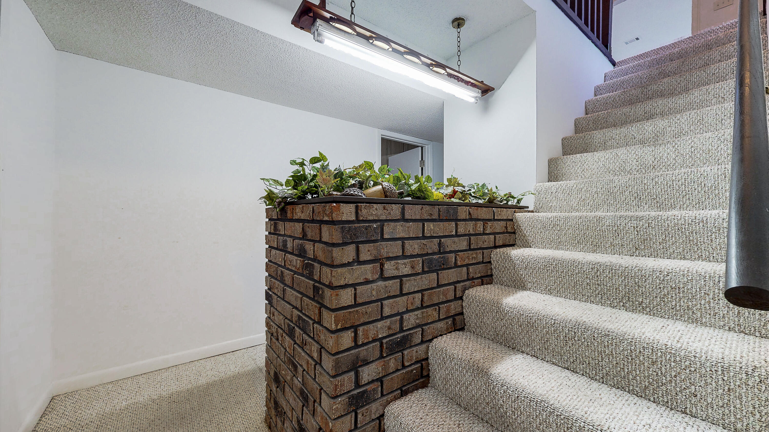 EDGEWATER VILLAGE NORTH - Residential