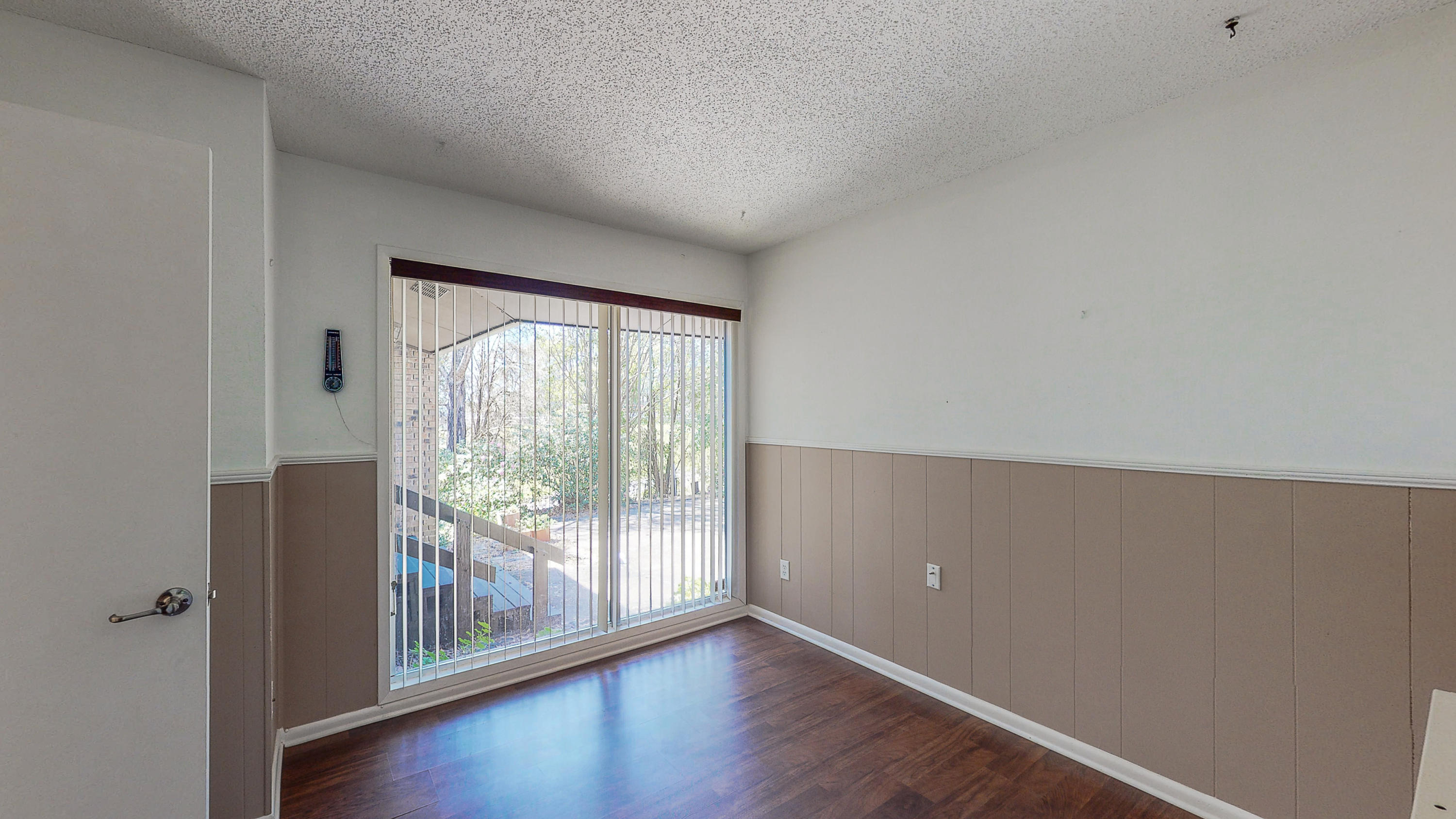 EDGEWATER VILLAGE NORTH - Residential