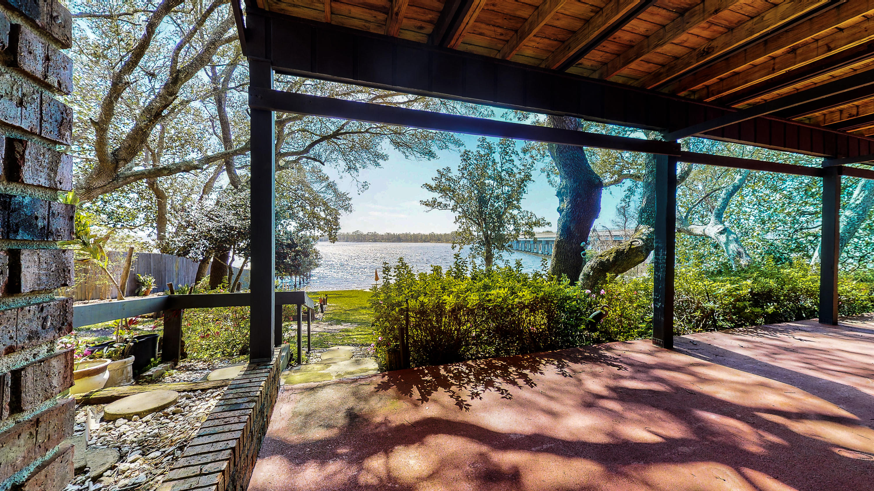 EDGEWATER VILLAGE NORTH - Residential