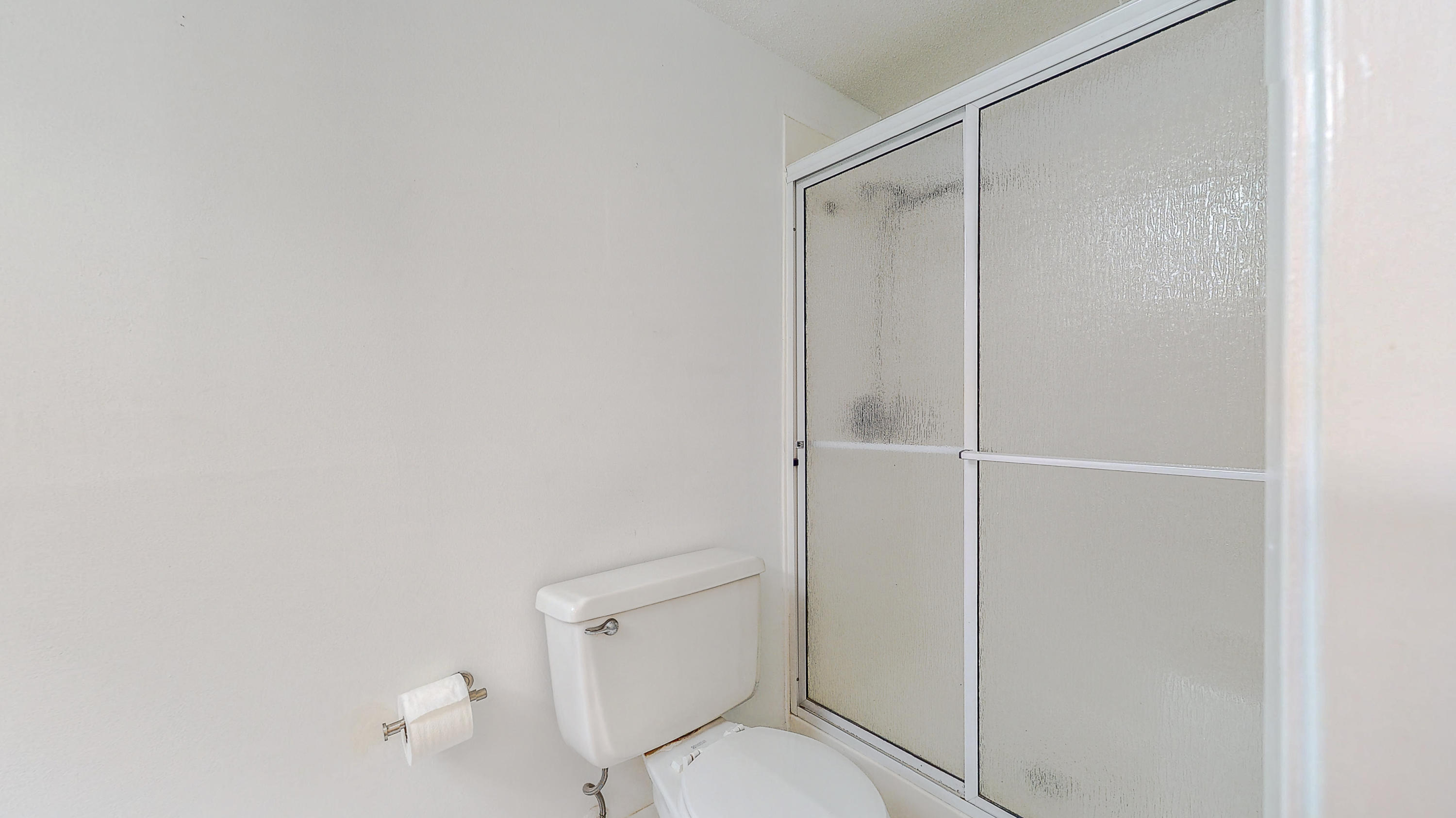 EDGEWATER VILLAGE NORTH - Residential