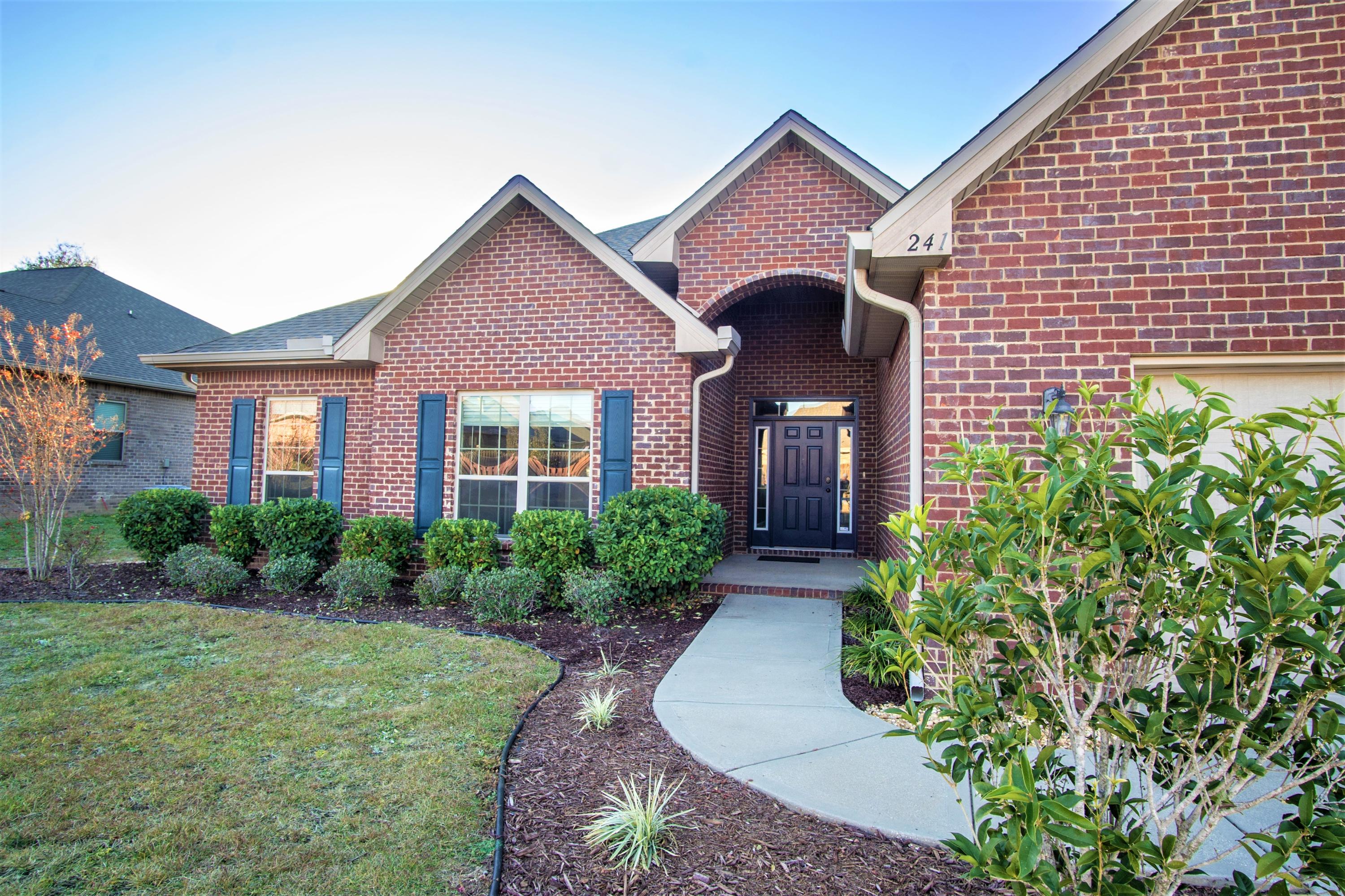 LIBERTY OAKS - Residential