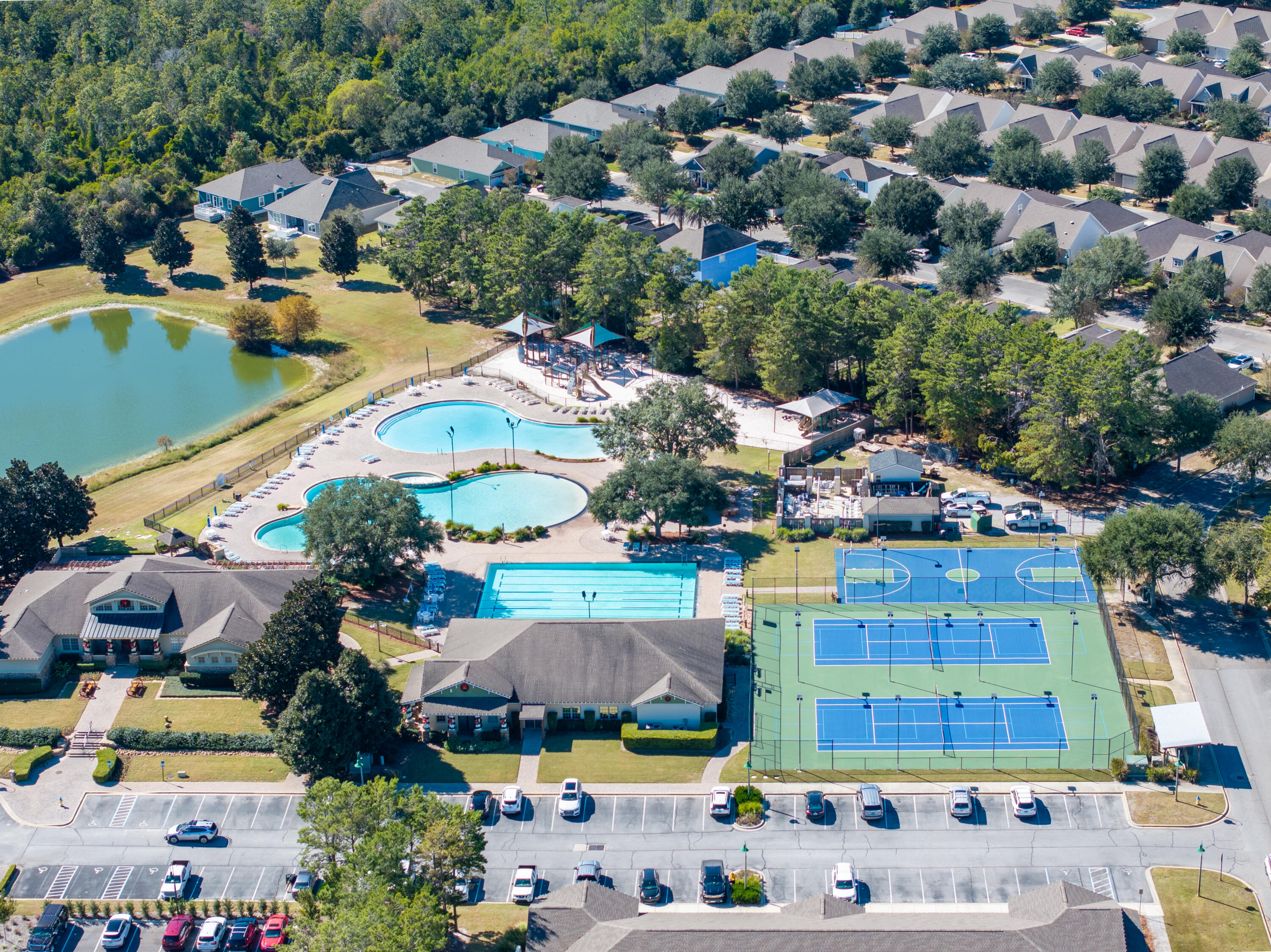 HAMMOCK BAY - Residential