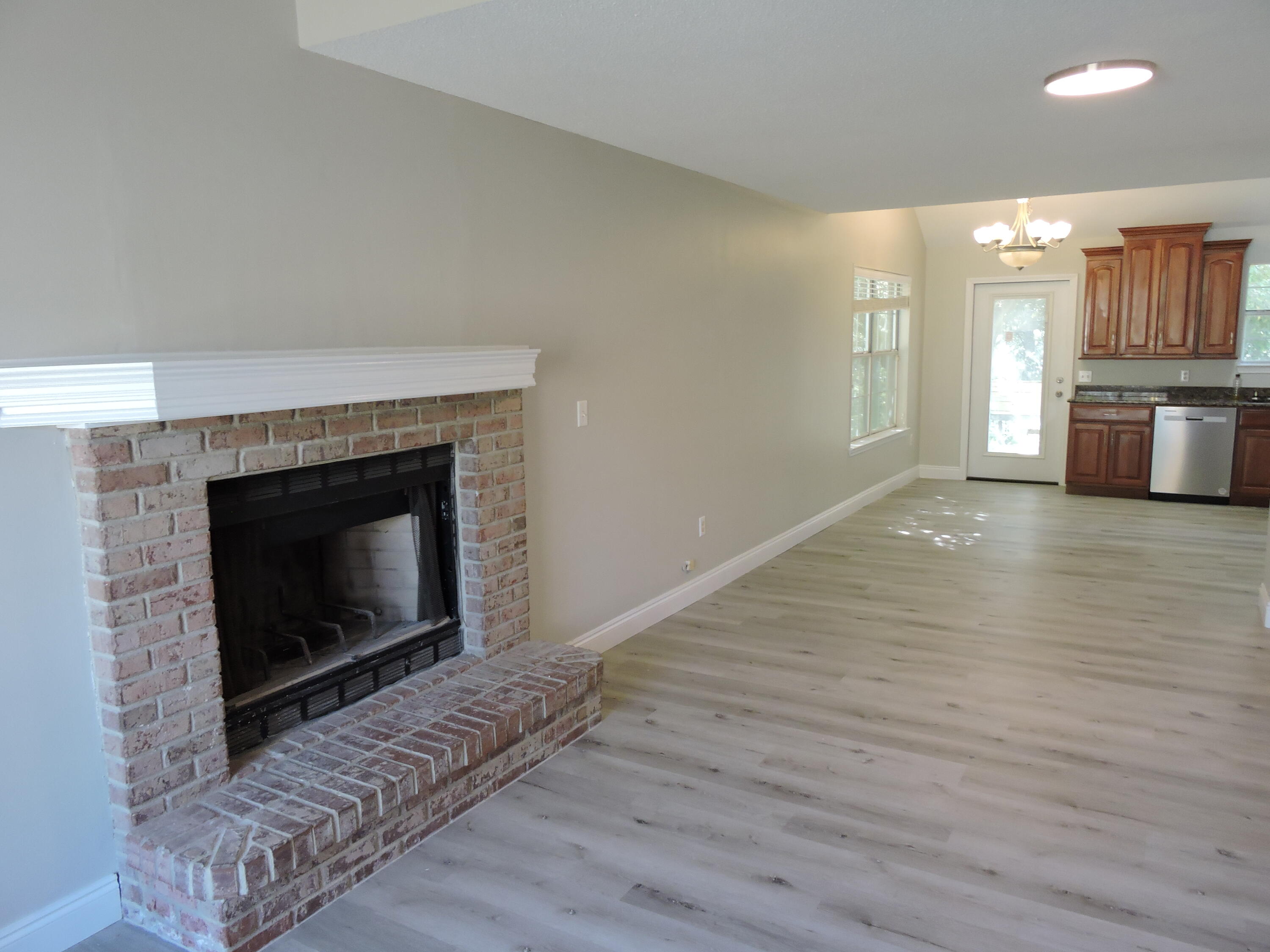 SOUTHGATE PH 3 - Residential Lease