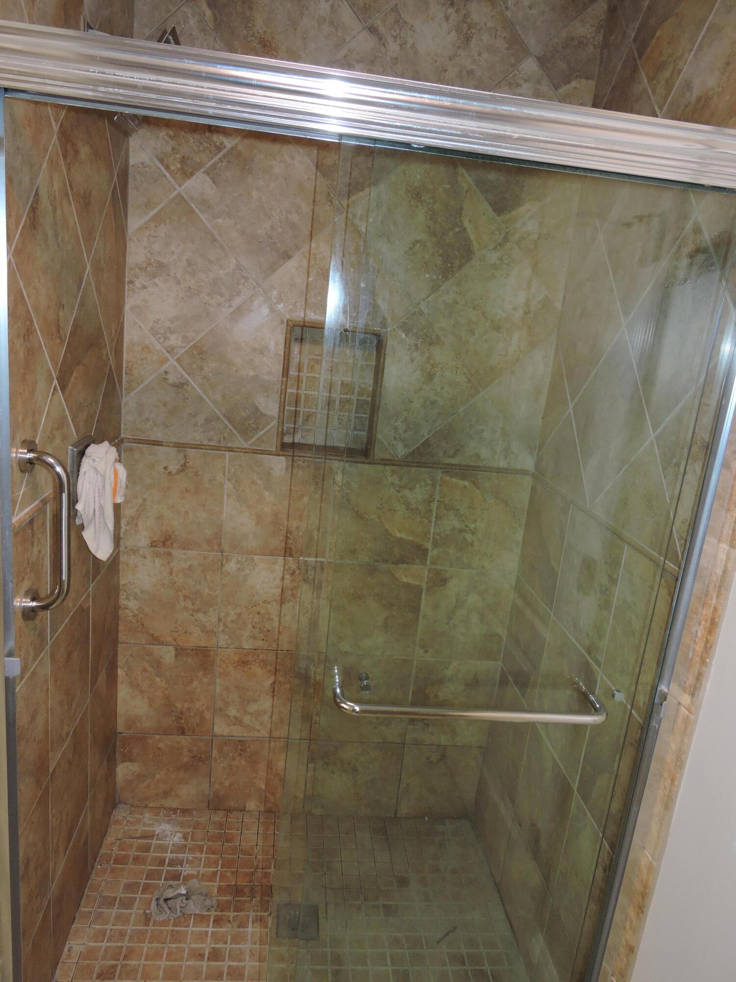 SOUTHGATE PH 3 - Residential Lease