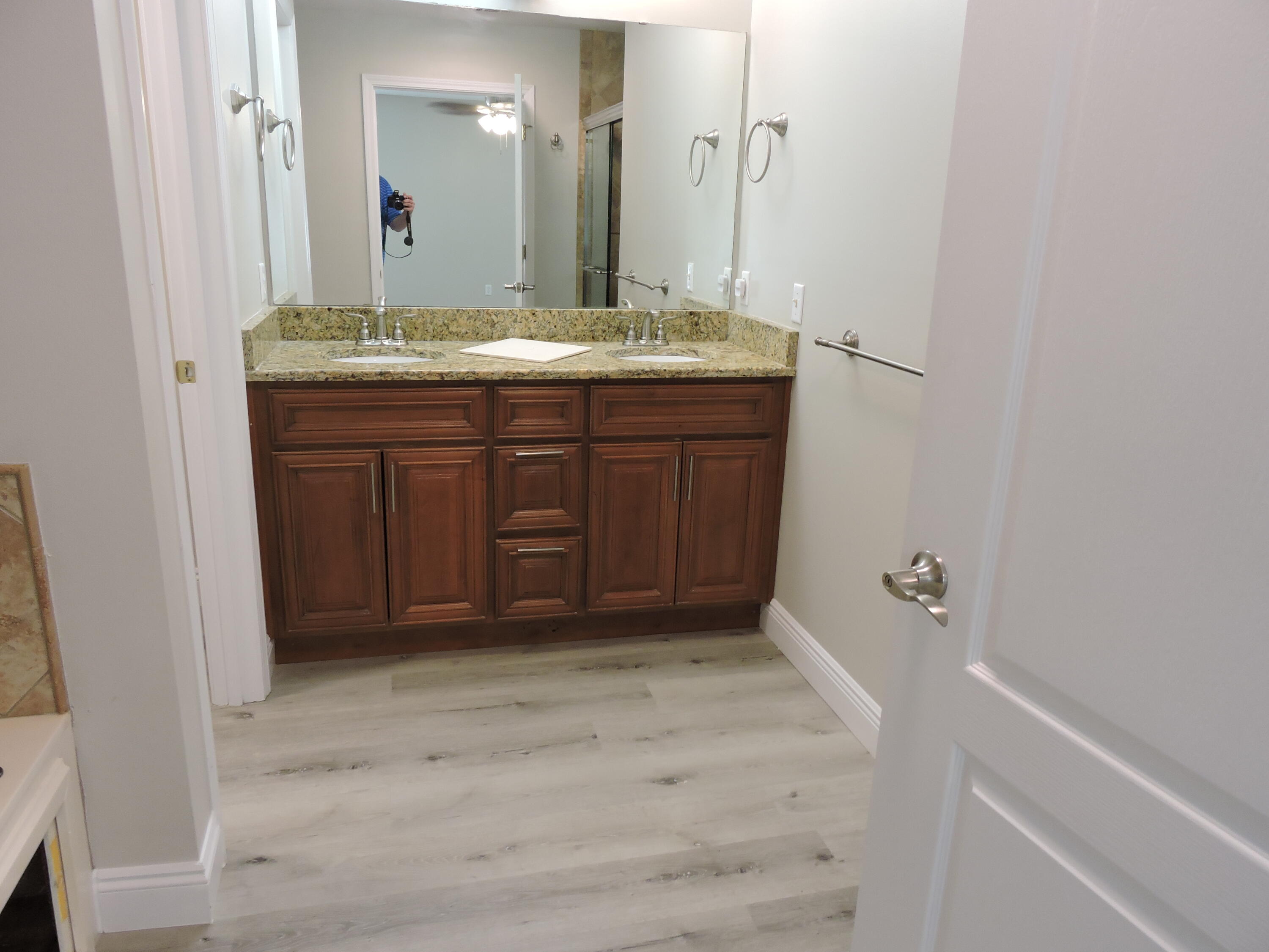 SOUTHGATE PH 3 - Residential Lease