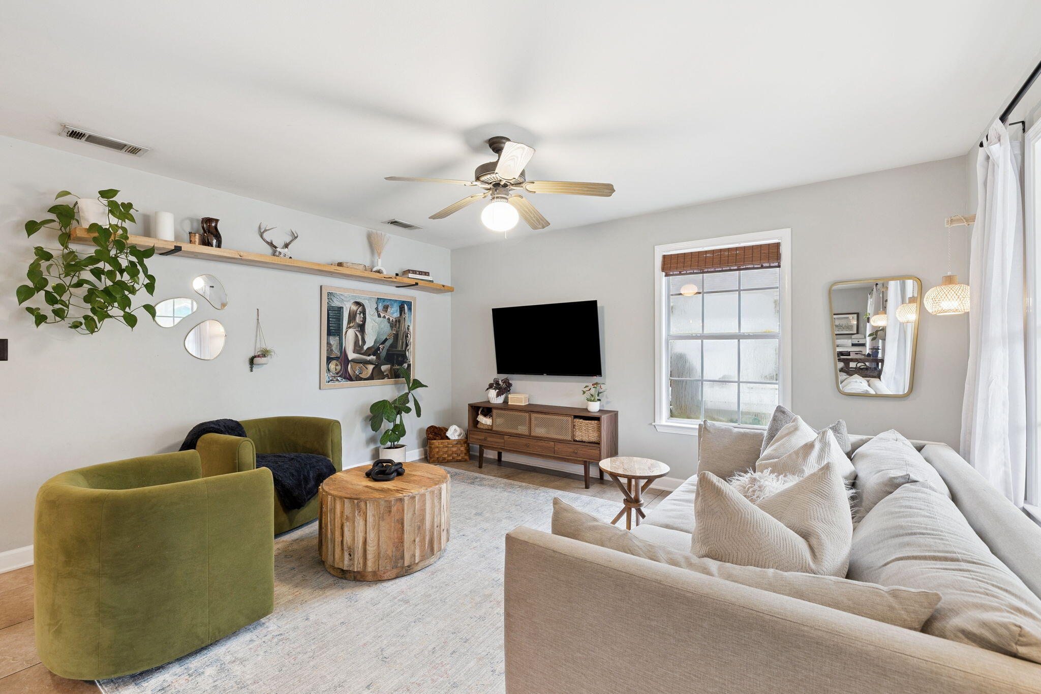 TOWN OF SANTA ROSA - Residential