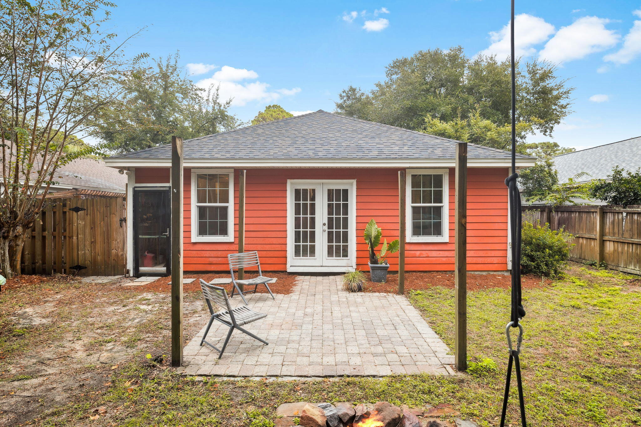 TOWN OF SANTA ROSA - Residential